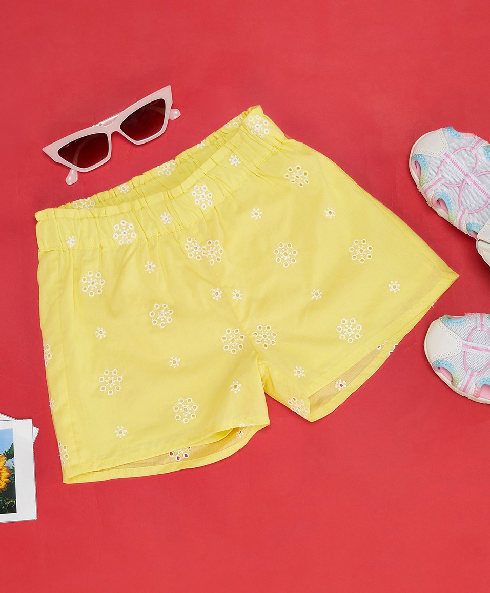 Pantaloons Junior Floral Schiffli Embroidered Shorts - Lemon Zest-picture-13