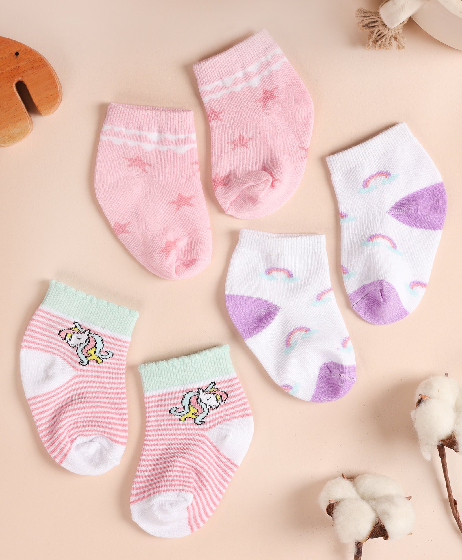 Kicks & Crawl Cotton Pack of 3 Striped & Stars Printed Flat Socks - Pink-image-21