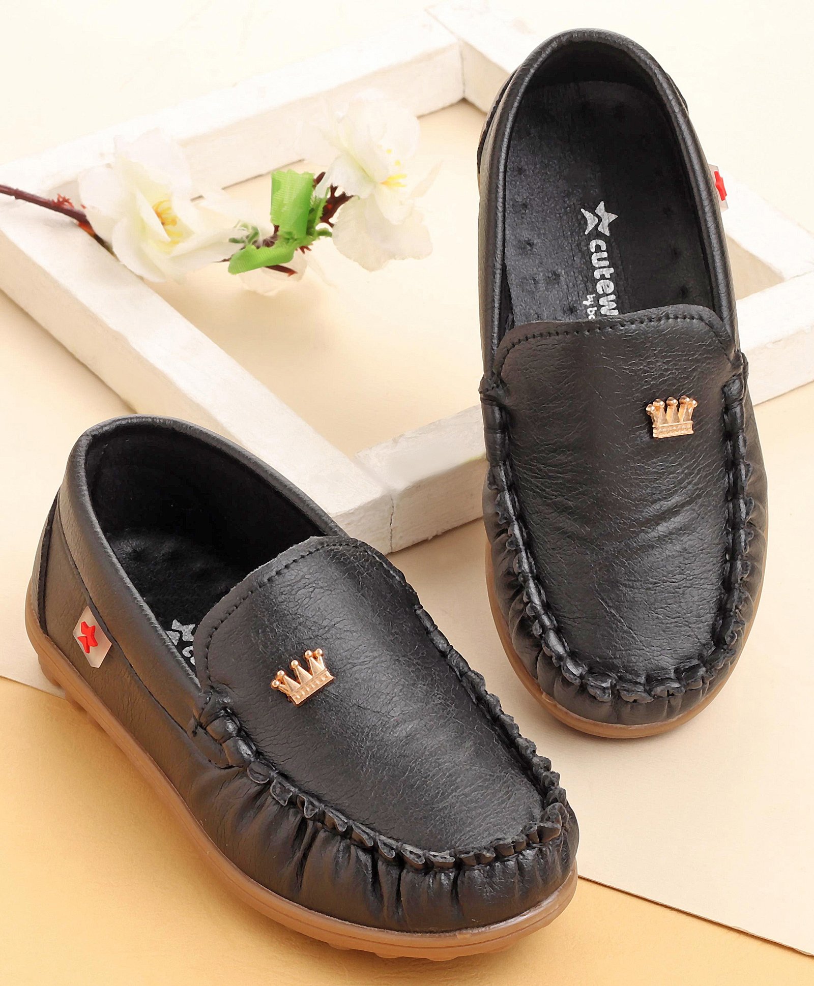 Cute Walk by Babyhug Slip On  Loafers with Crown Applique - Black