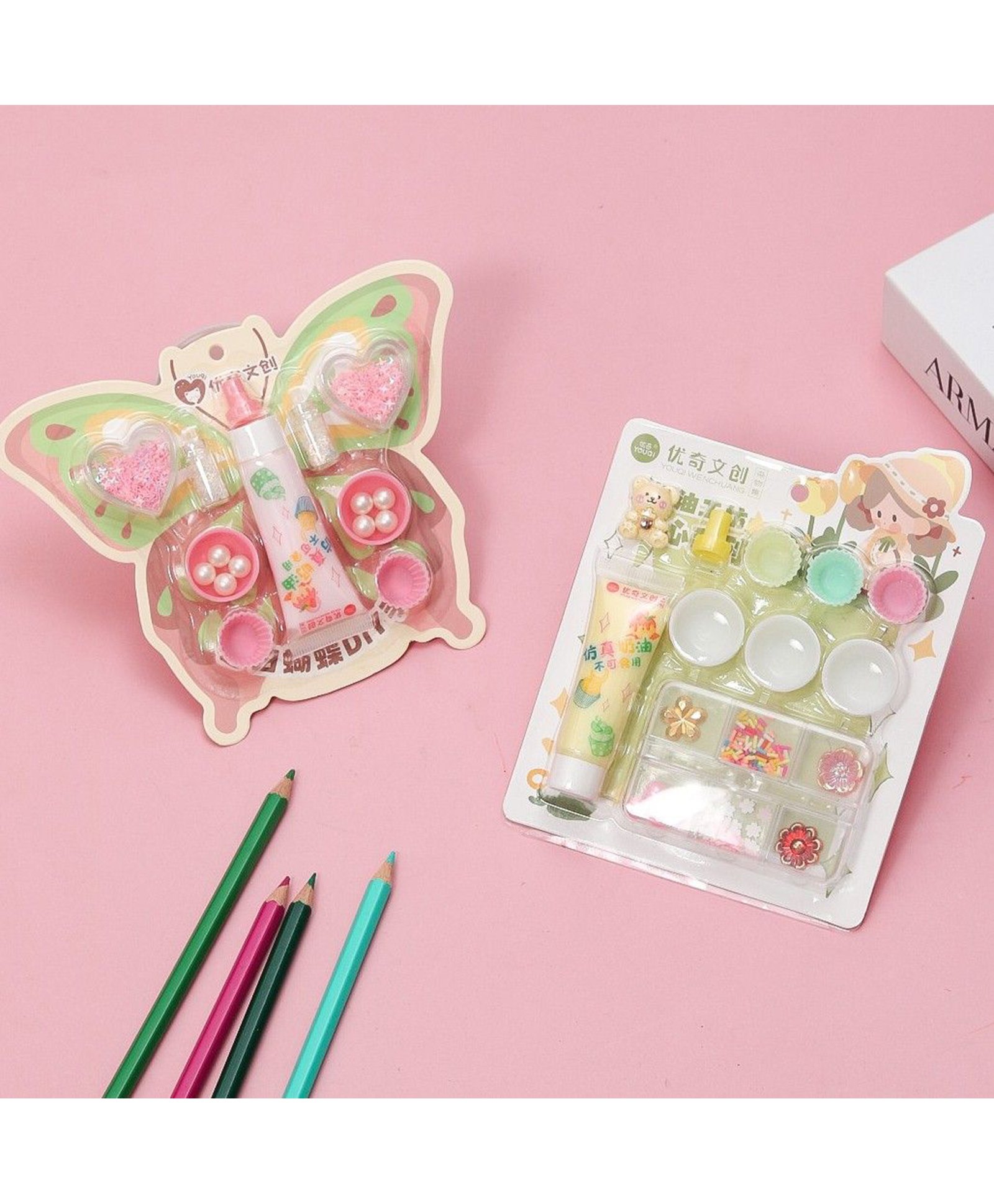 Yellow Bee Resin Craft Set with Mixed Beads and Glitter Sequins, 2 Sets, Pink & Green-picture-10