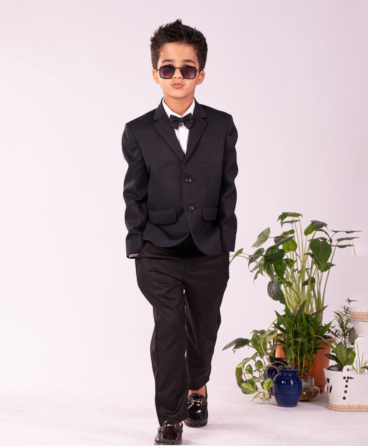 Vastramay Cotton Blend Full Sleeves Solid Shirt  Blazer And Pant Set - Black And White-image-20