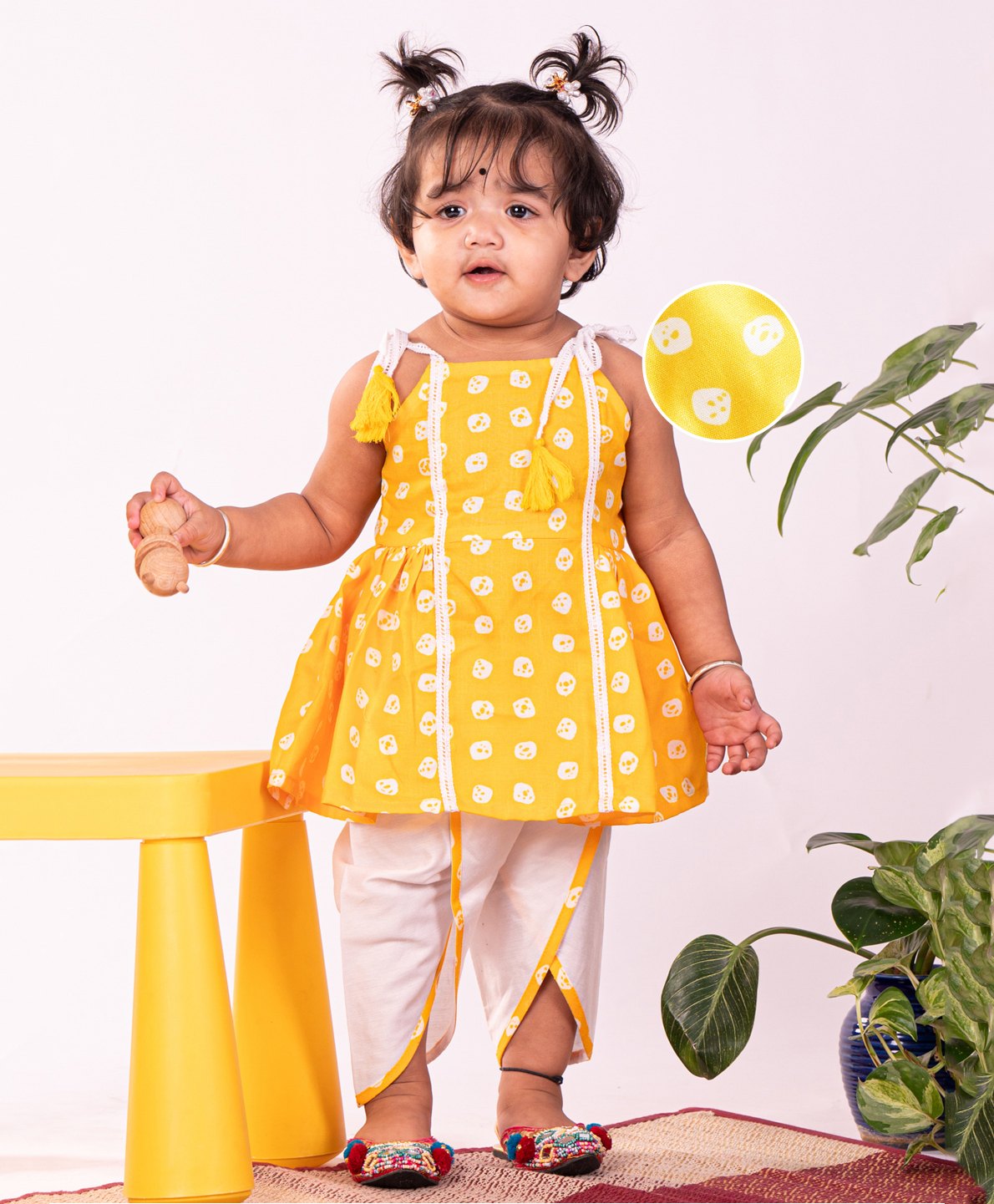 Vastramay Cotton Sleeveless Bandhani Printed Kurta And Dhoti Pant Set - Yellow And White-image-17
