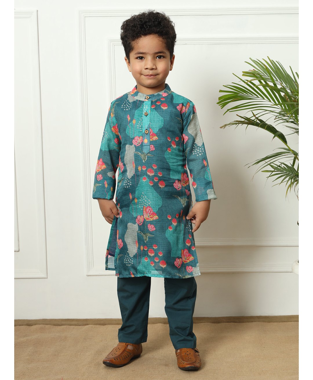 READIPRINT Full Sleeves Floral Printed Kurta & Pyjama - Teal-picture-36