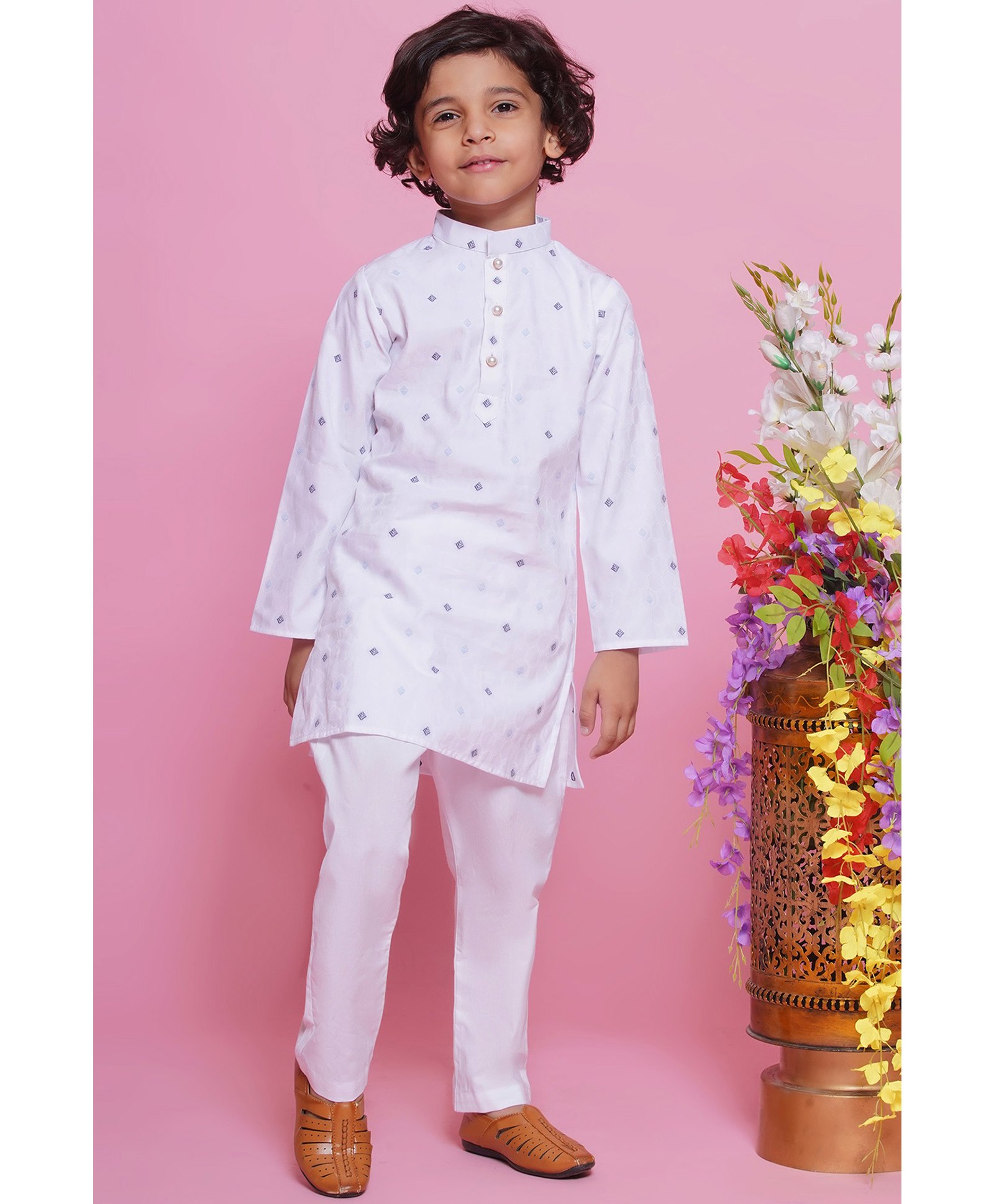 Little Bansi Cotton Full Sleeves Leaf Printed Kurta With Pyjama - White-picture-10