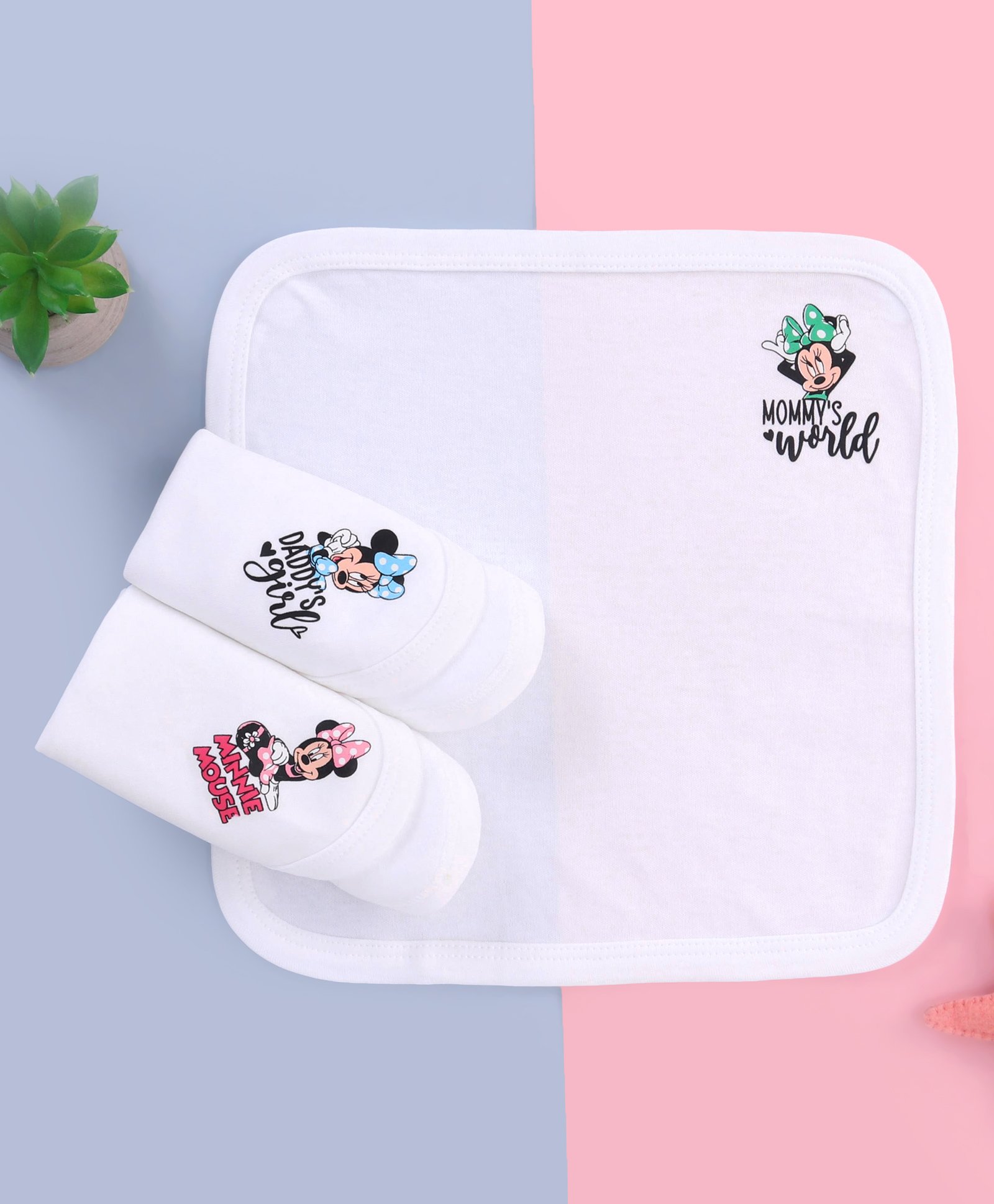 Babyhug Disney Interlock Knit Hands and Face Towel With Minnie Mouse Graphic Pack of 3 L 28 x B 28 cm - White-picture-20