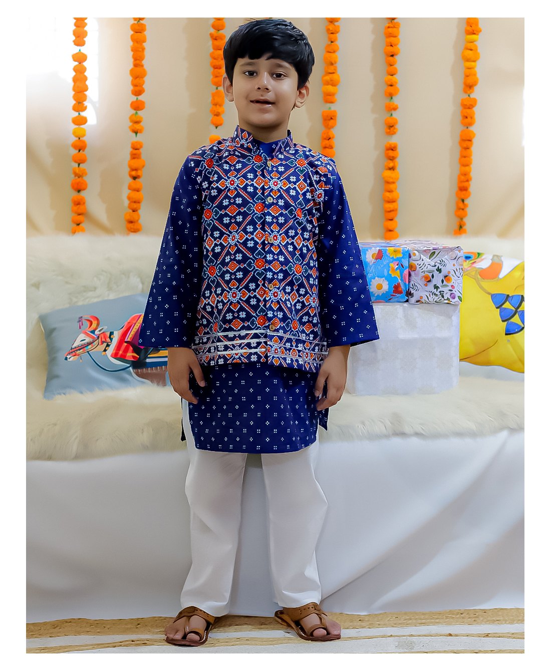 BownBee Pure Cotton Full Sleeves Abstract Printed Kurta Pyjama With Jacket - Indigo-picture-32