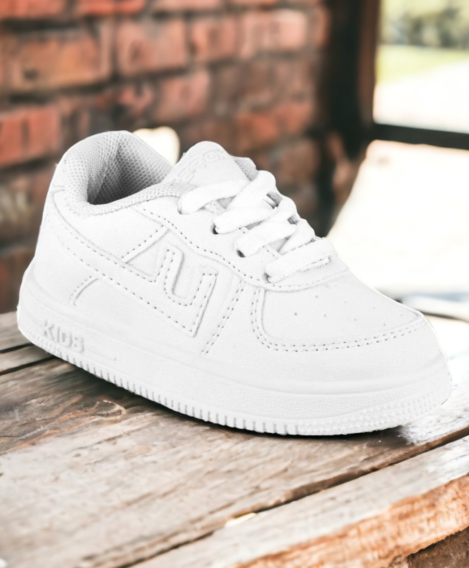 Lil Lollipop Patch Detailed Lace Up Shoes - White-picture-12