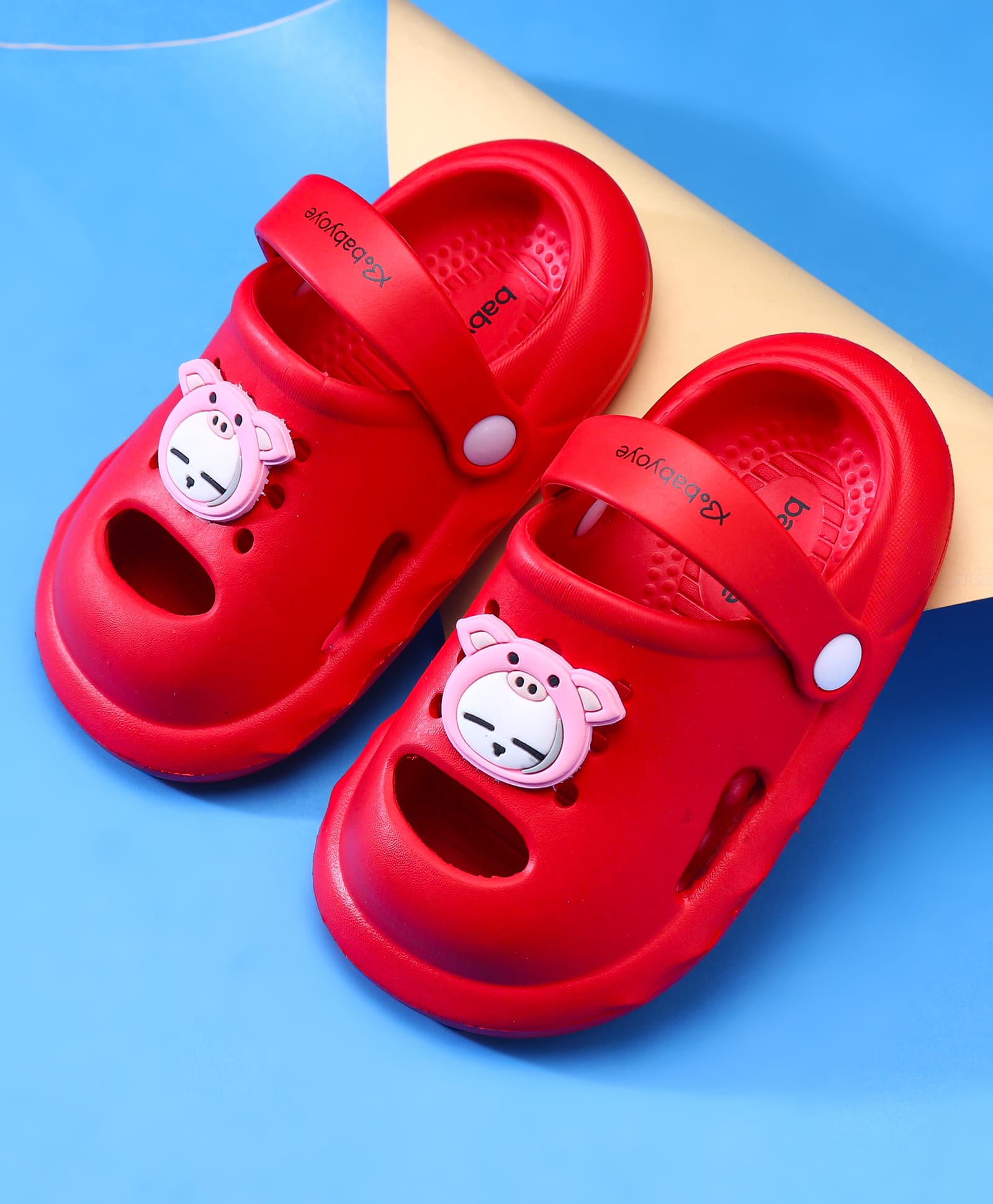 Babyoye Casual Slip On Clogs with Piggy Applique - Red-picture-17