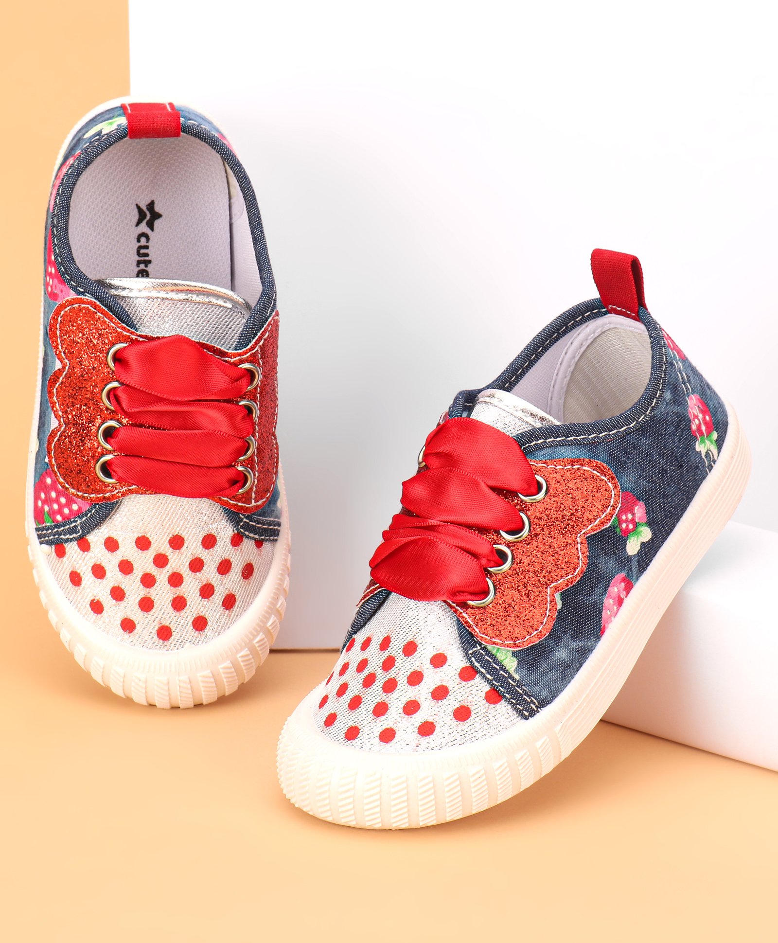 Cute Walk by Babyhug Slip On Casual Shoes With Strawberry Print  - Red-picture-22
