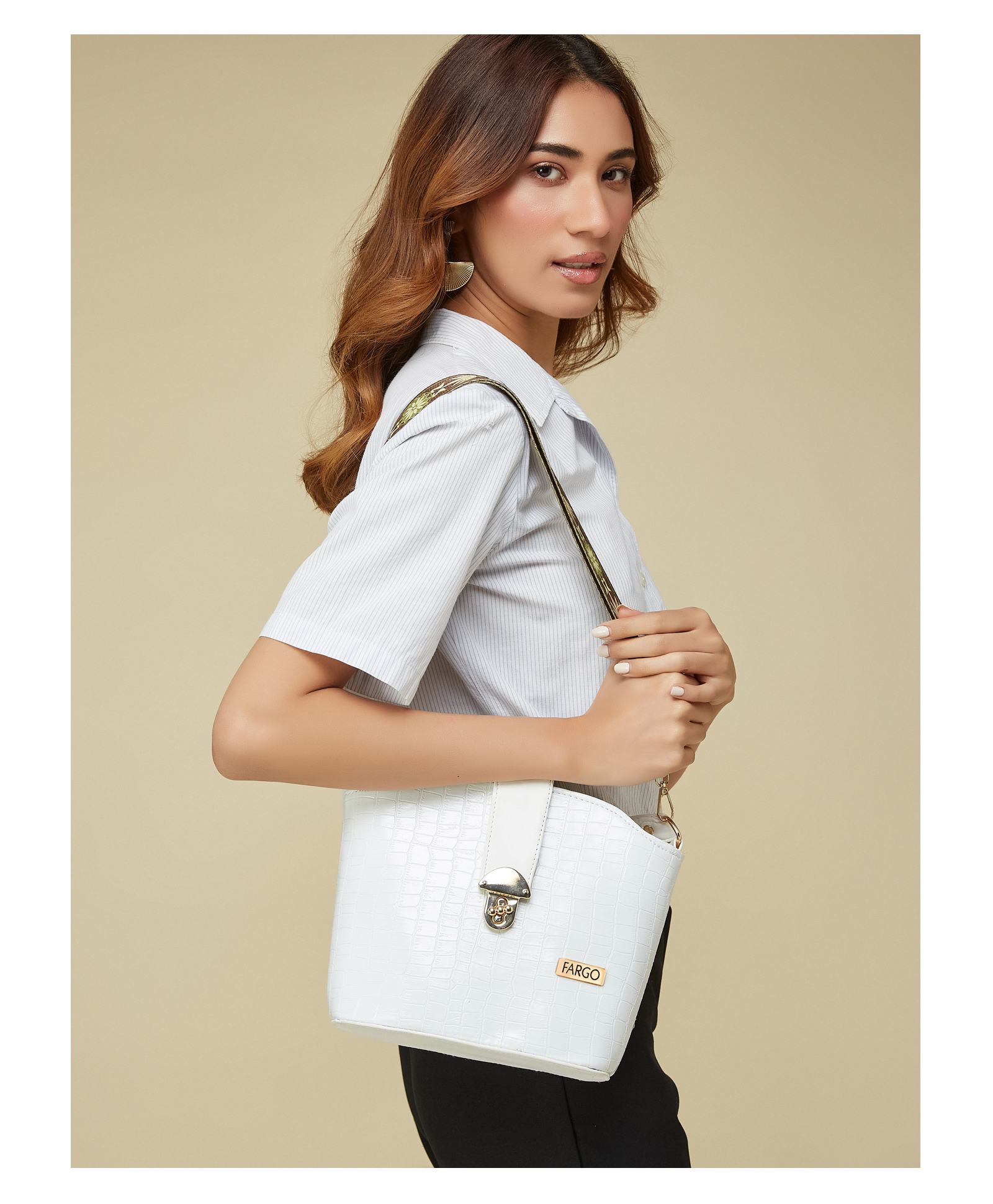 Fargo Women White Bucket Sling Bag 5L Capacity-image-27