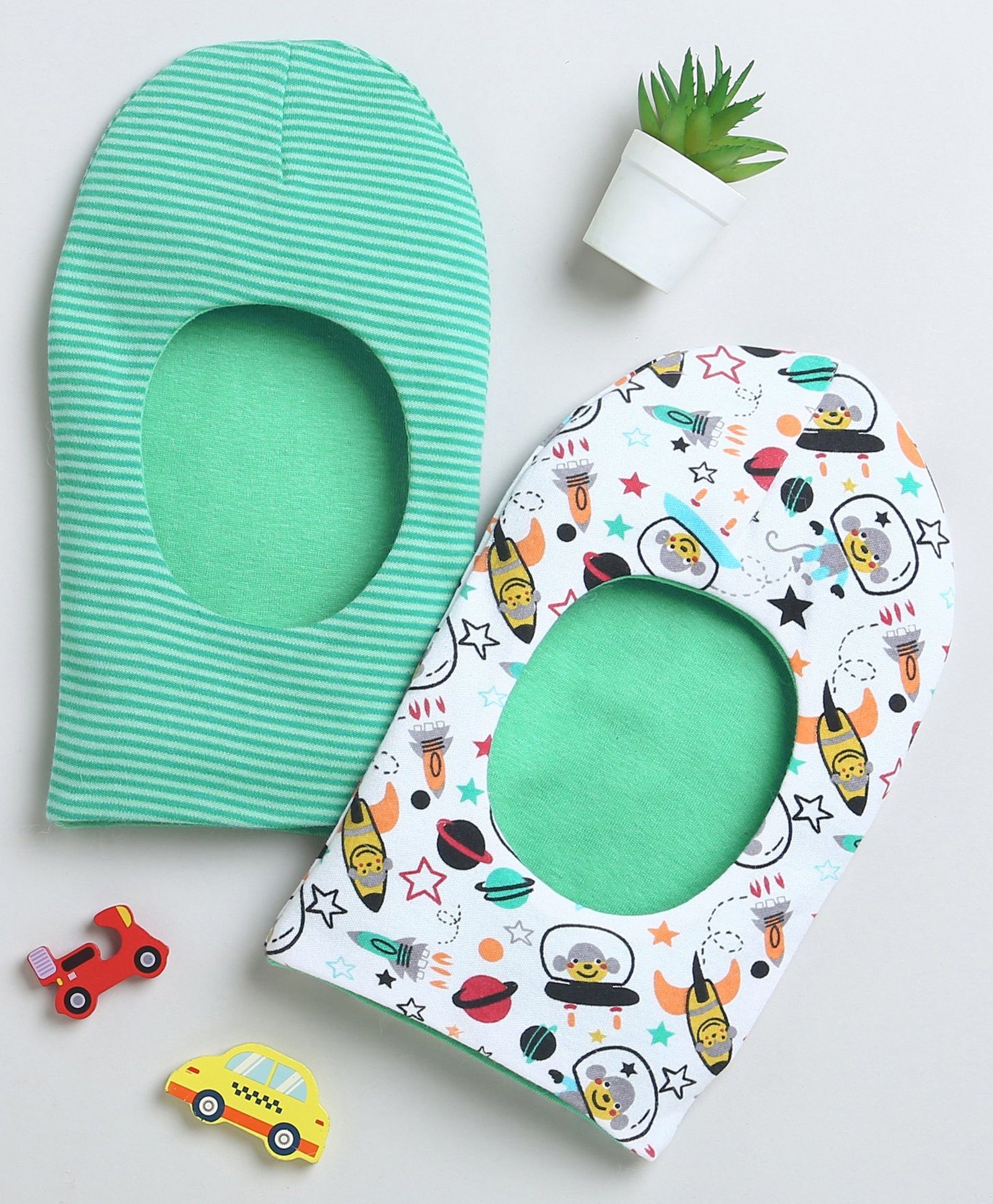 BUMZEE Interlock Pack Of 2 Space Theme & Striped Printed Monkey Caps - Green & White-picture-16