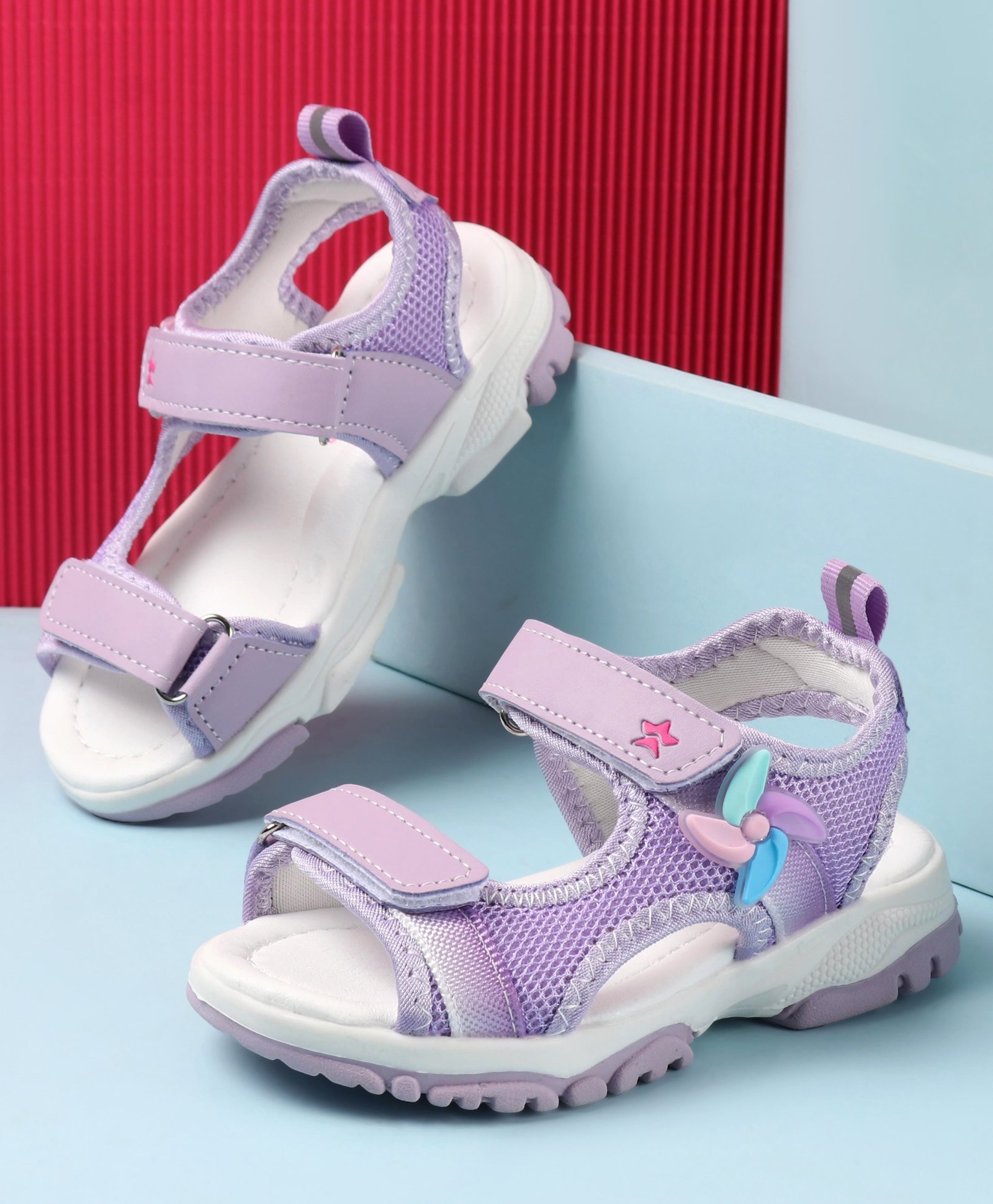 Cute Walk by Babyhug Sandals with Velcro Closure & Floral Applique - Blue-picture-11