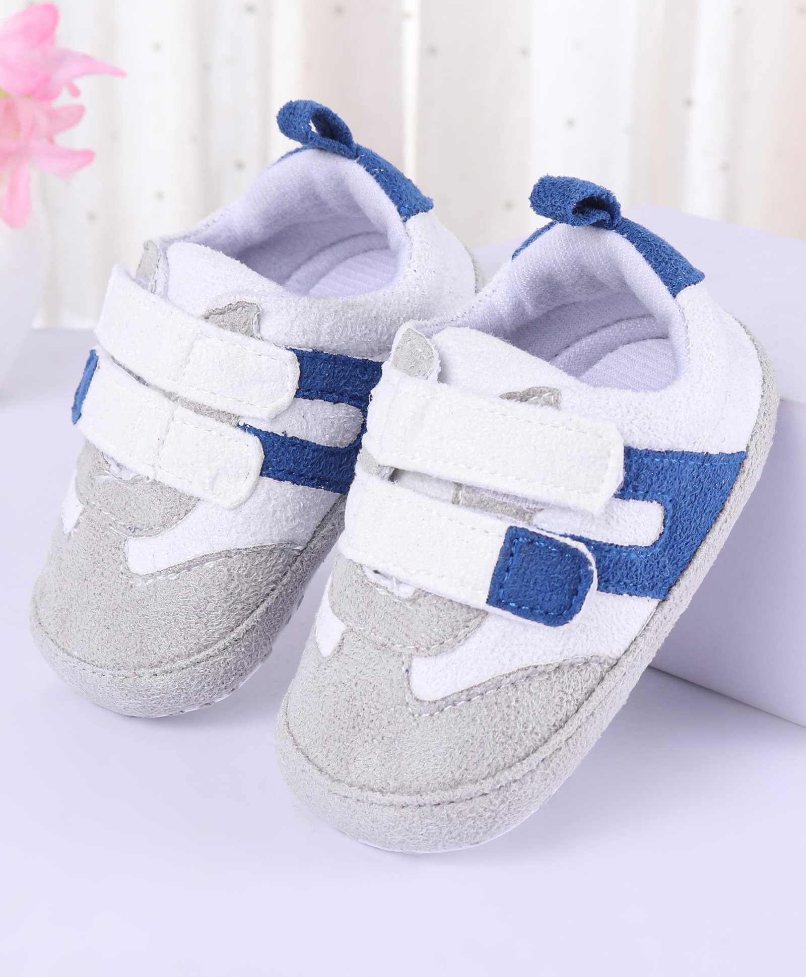 Cute Walk by Babyhug Colour Block Velcro Closure Booties - Grey-image-49