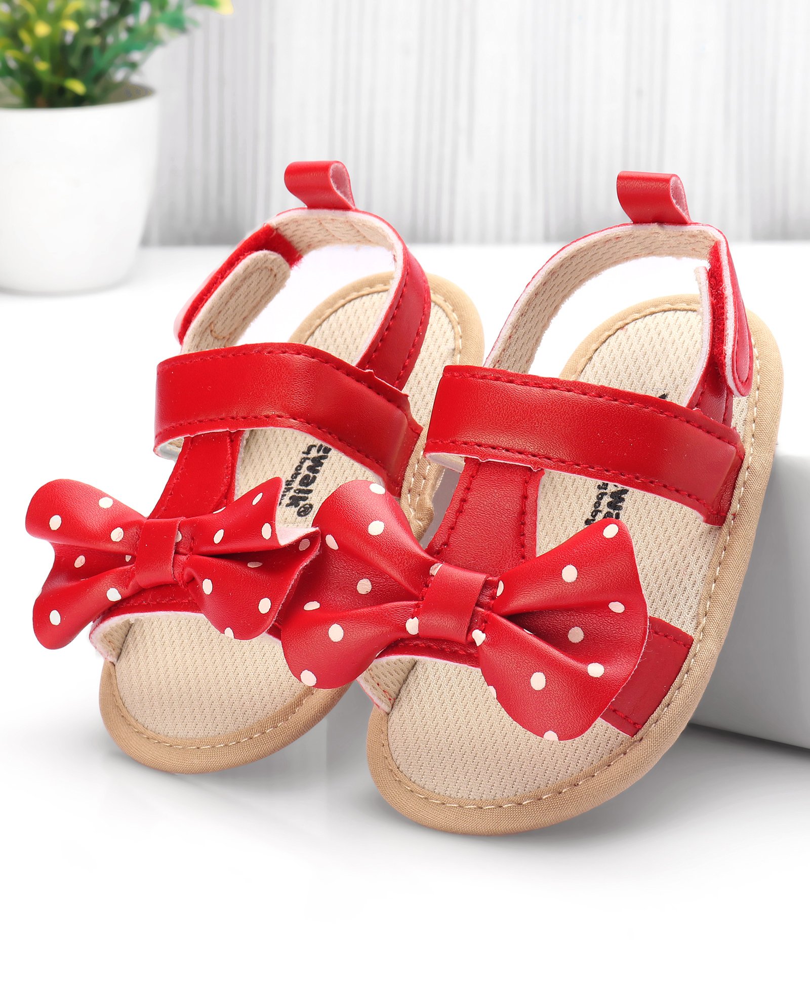 Cute Walk by Babyhug Velcro Closure Booties Bow Applique - Red-picture-10