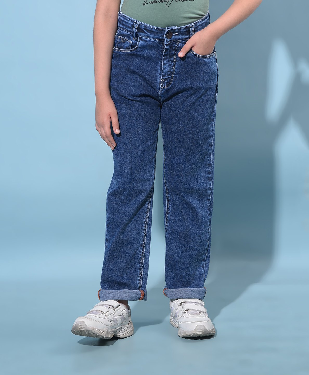 CRIMSOUNE CLUB Cotton Mild Washed Jeans - Blue-picture-10