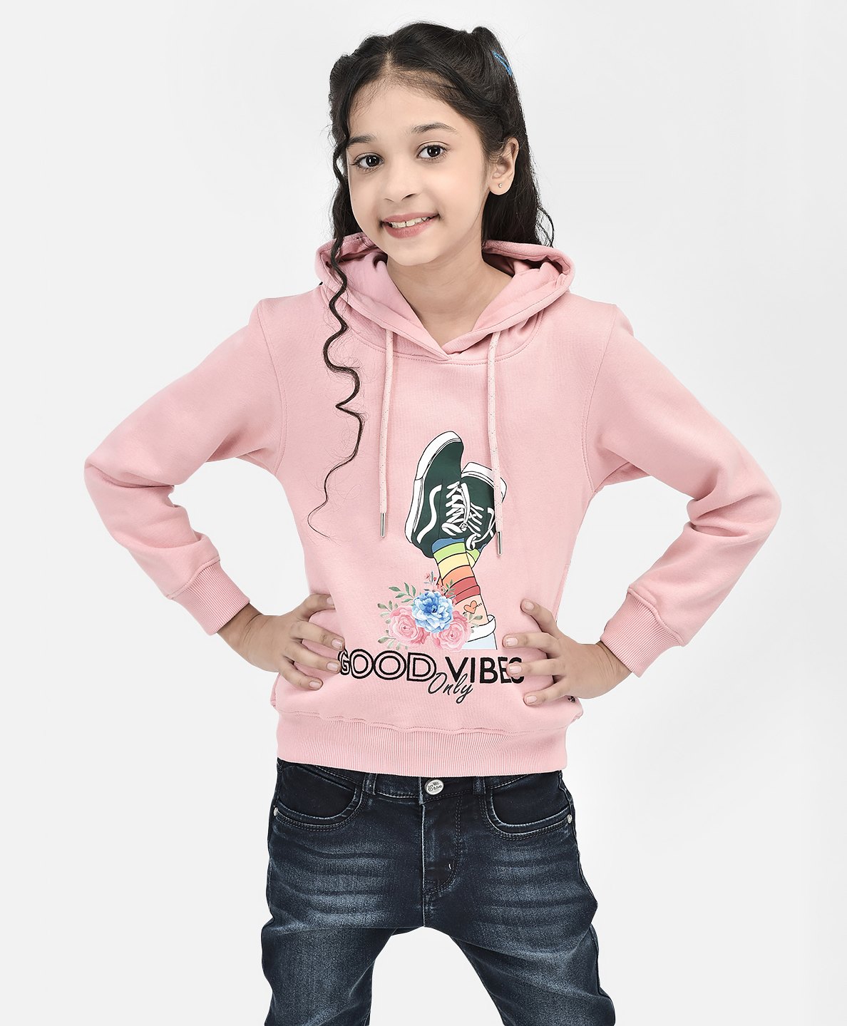 CRIMSOUNE CLUB Cotton Full Sleeves Shoes & Good Vibes Only Text Printed Sweatshirt - Pink-image-2