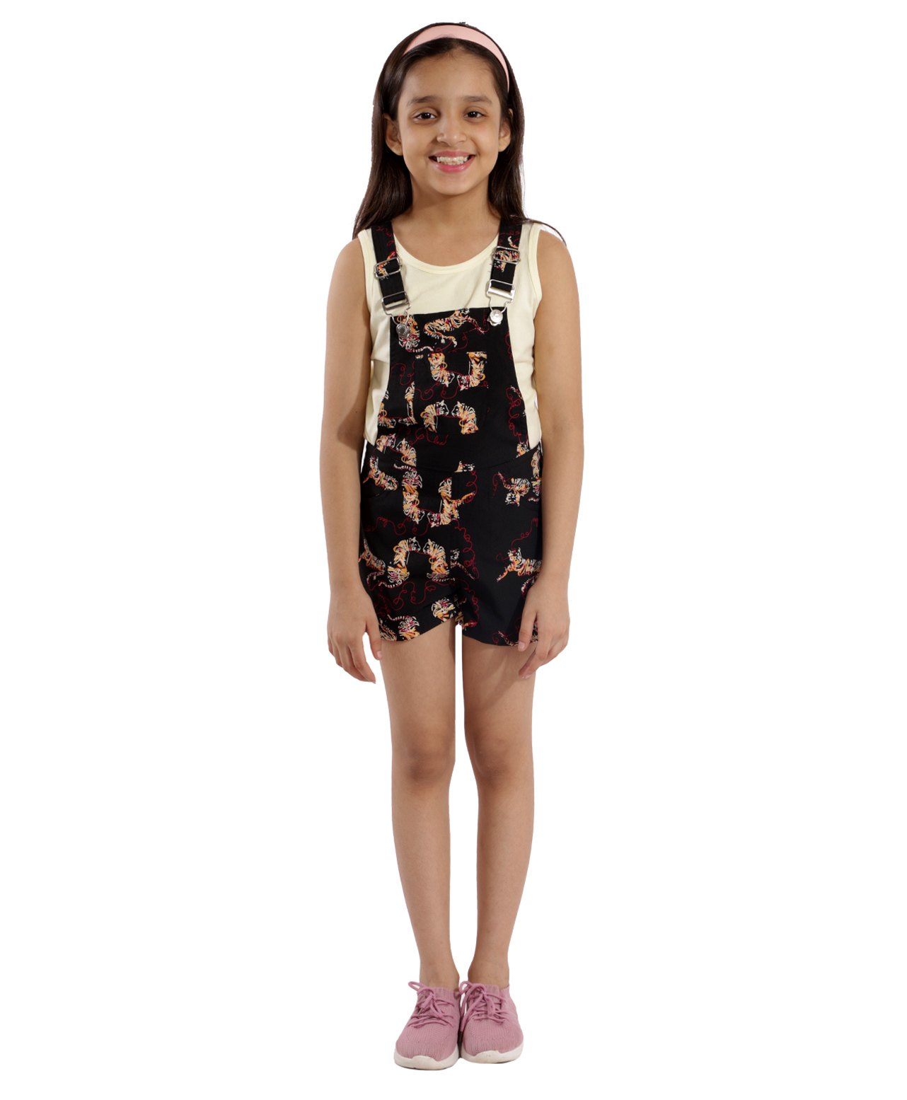Kids Cave Sleeveless Abstract Printed Dungaree With Solid Tee - Black-picture-20