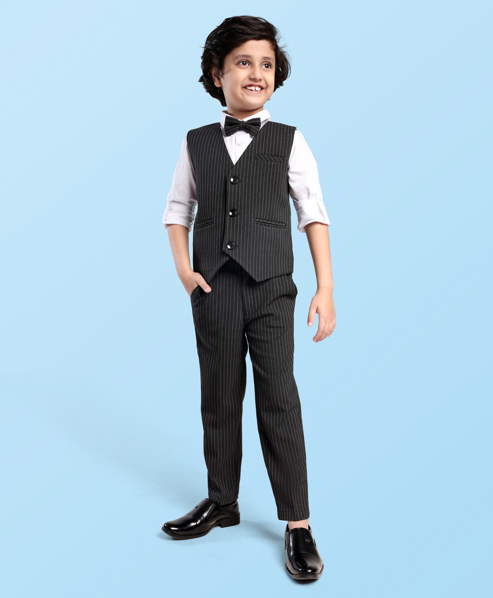 Robo Fry Woven Full Sleeves Striped 3 Piece Party Suit With Bow - Black & White-picture-11