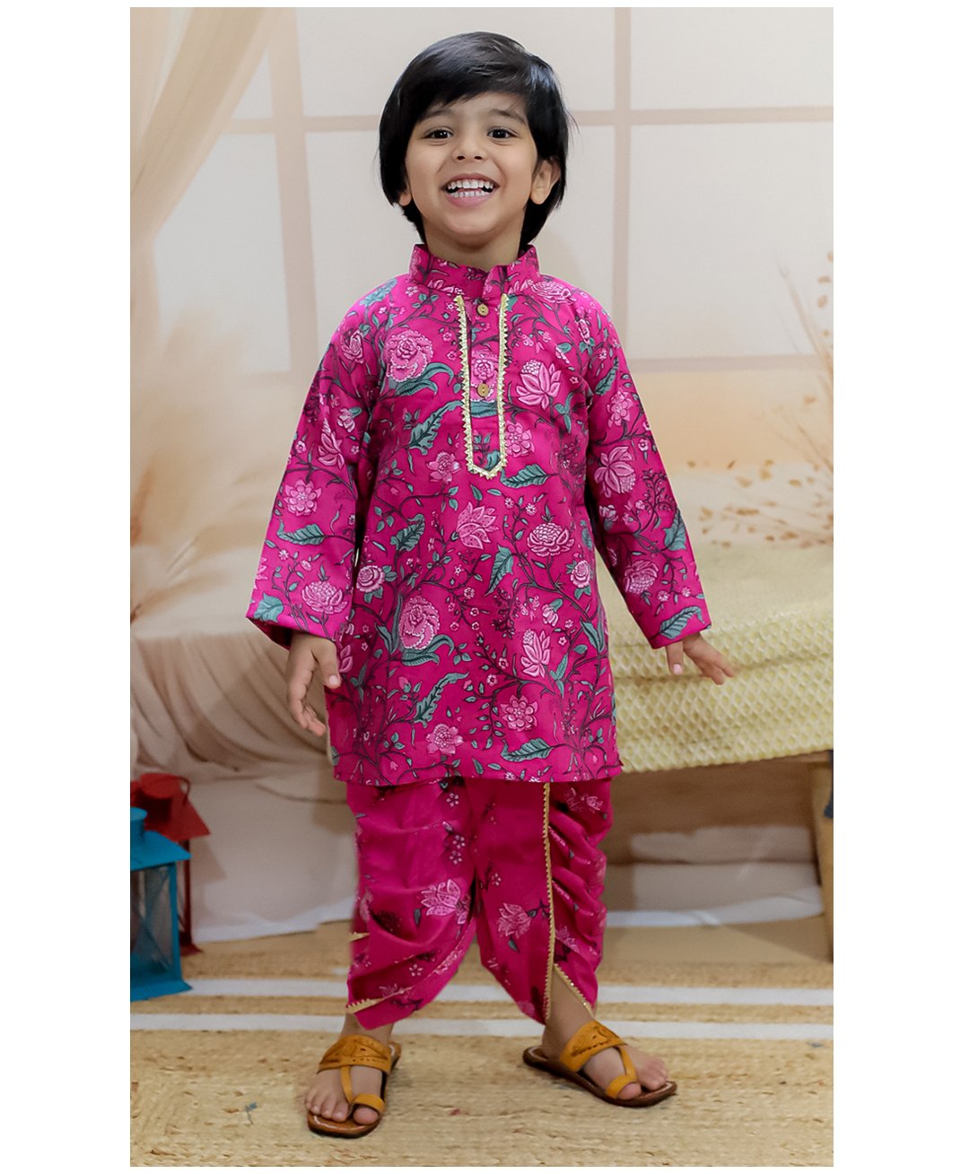 BownBee Full Sleeves Floral Printed & Gota Lace Embellished Kurta Dhoti Set - Pink-picture-12
