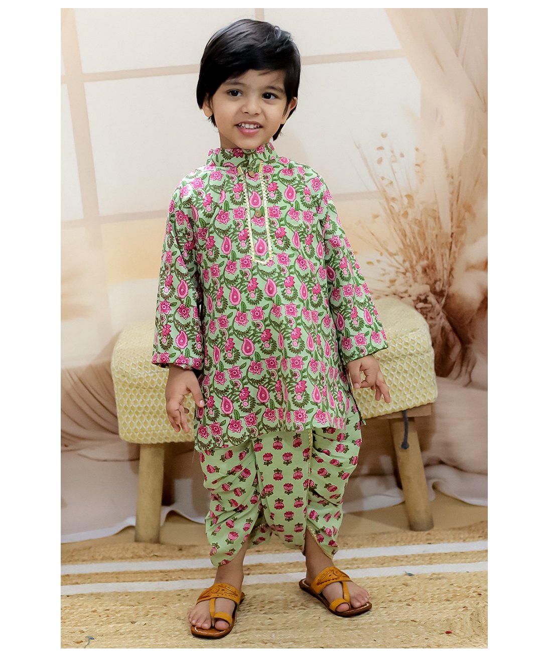 BownBee Full Sleeves Floral Printed & Gota Lace Embellished Kurta Dhoti Set - Green-image-2