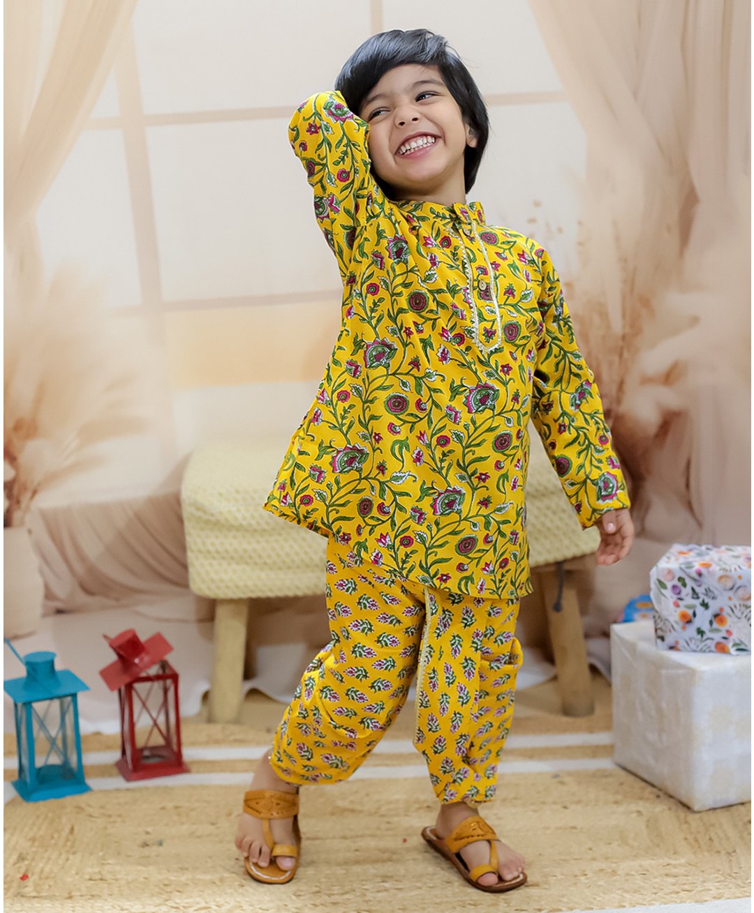 BownBee Full Sleeves Floral Printed & Gota Lace Embellished Kurta Dhoti Set - Yellow-image-39