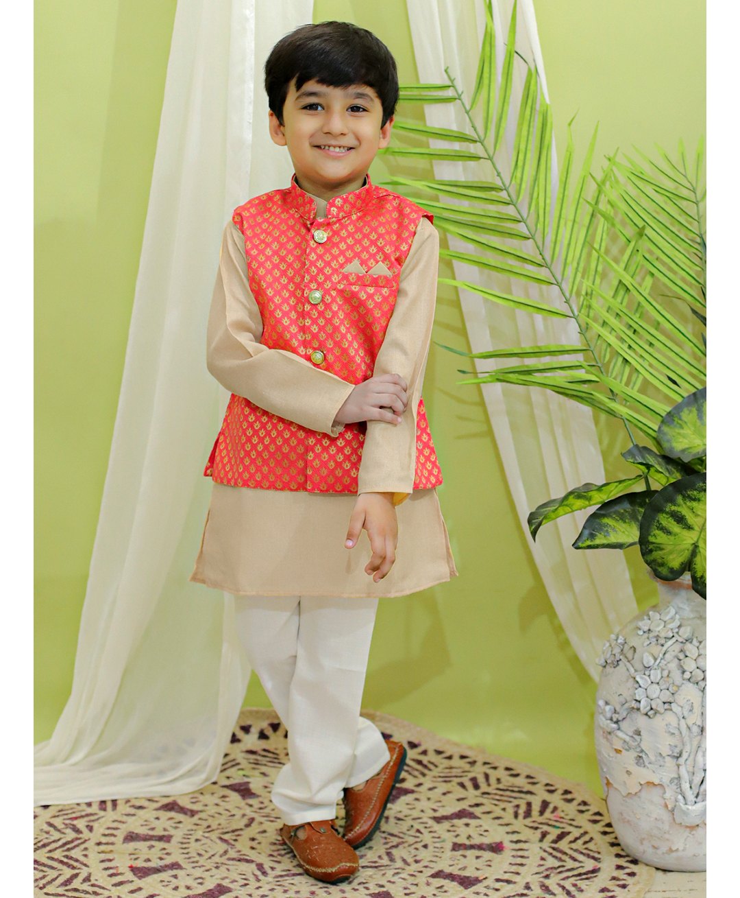 BownBee Full Sleeves Solid Kurta Pyjama With Ethnic Motif Printed Jacket - Coral-picture-15