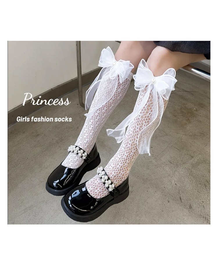 Flaunt Chic Cotton Bow And Lace Embellished Summer Fishnet Socks - White-picture-18