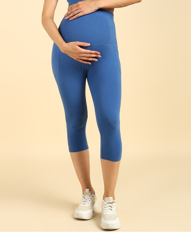 Zelena Ultrastretch Solid Yoga Maternity Capris With Pockets - Blue-picture-16
