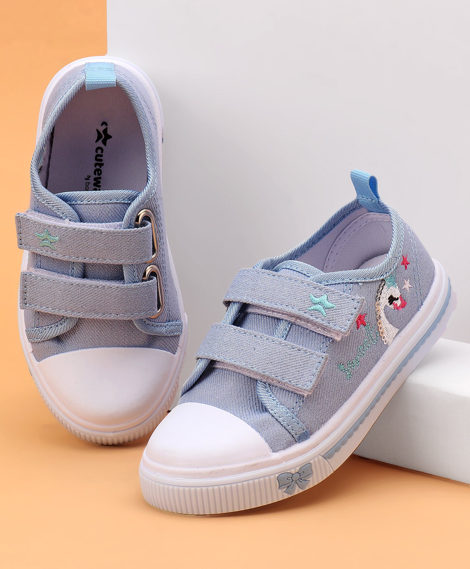 Cute Walk by Babyhug Casual Shoes With Velcro Closure and Swan Embroidery - Blue-picture-13