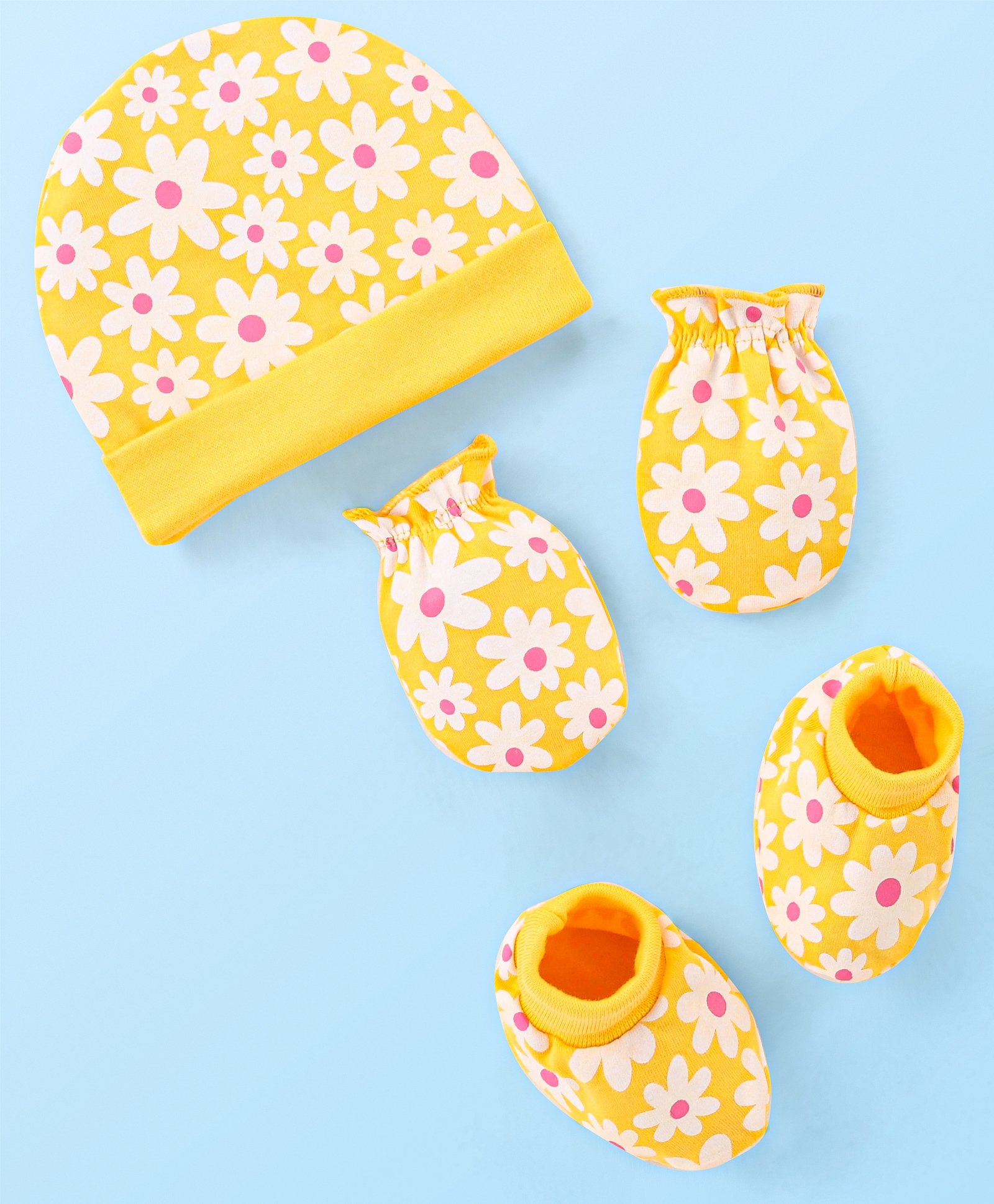 Babyhug 100% Cotton Knit Floral Printed Cap With Pair Of Mittens & Booties - Yellow-picture-27