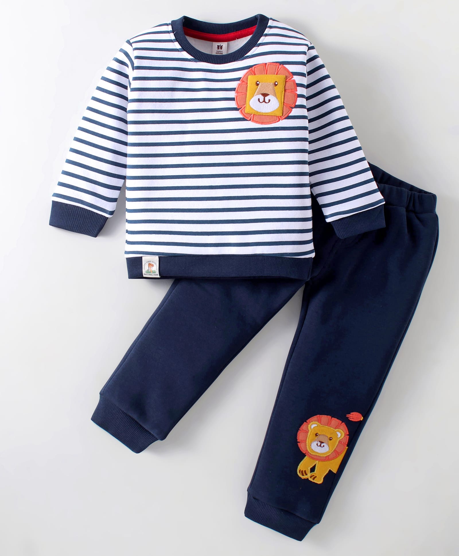 ToffyHouse Fleece Knit Full Sleeves Winter Wear Striped T-Shirt & Lounge Pant Set With Lion Patch - Navy Blue & White-image-44