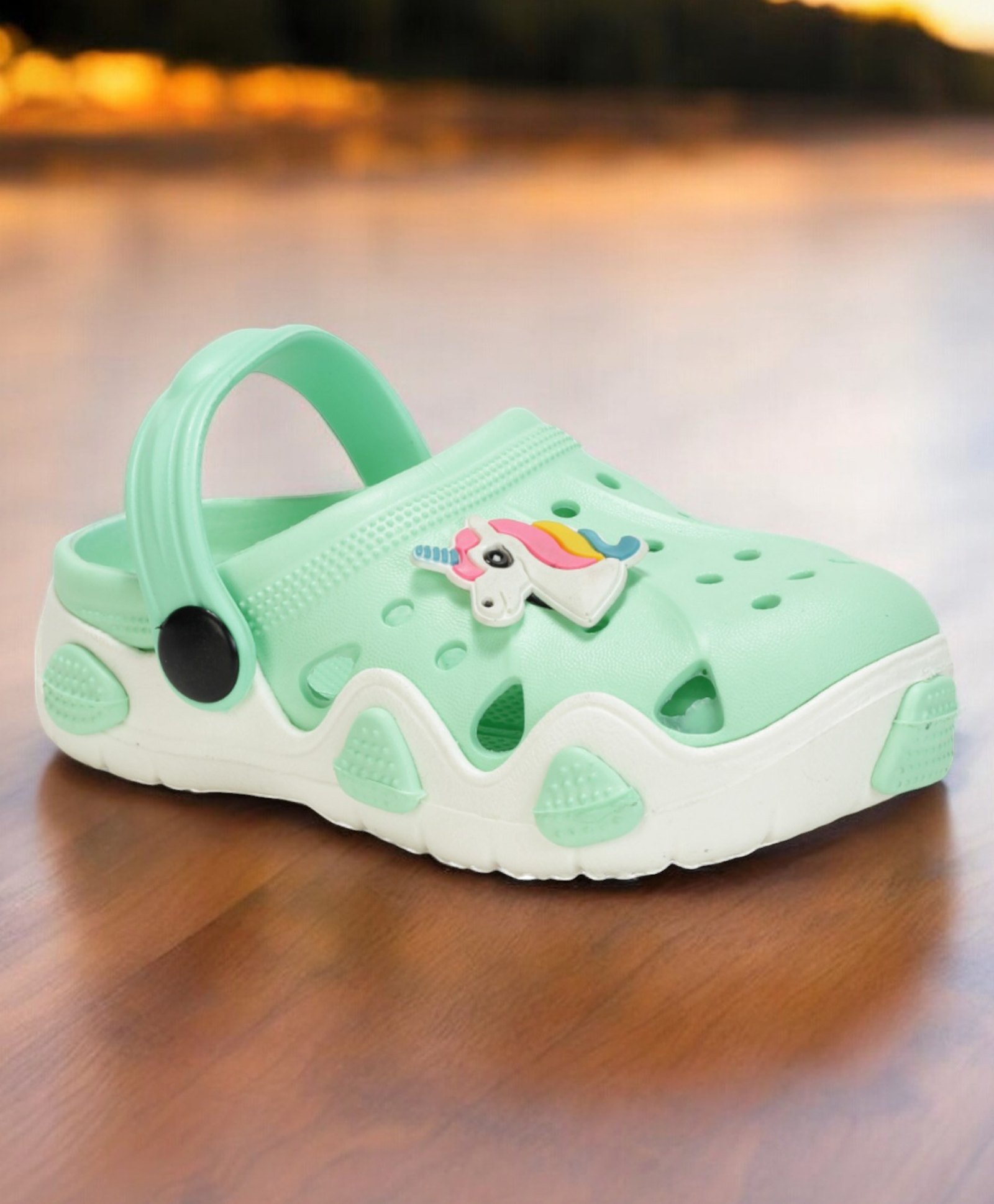 Lil Lollipop Unicorn Applique Detailed Anti Slip Slingback Clogs - Green-picture-22