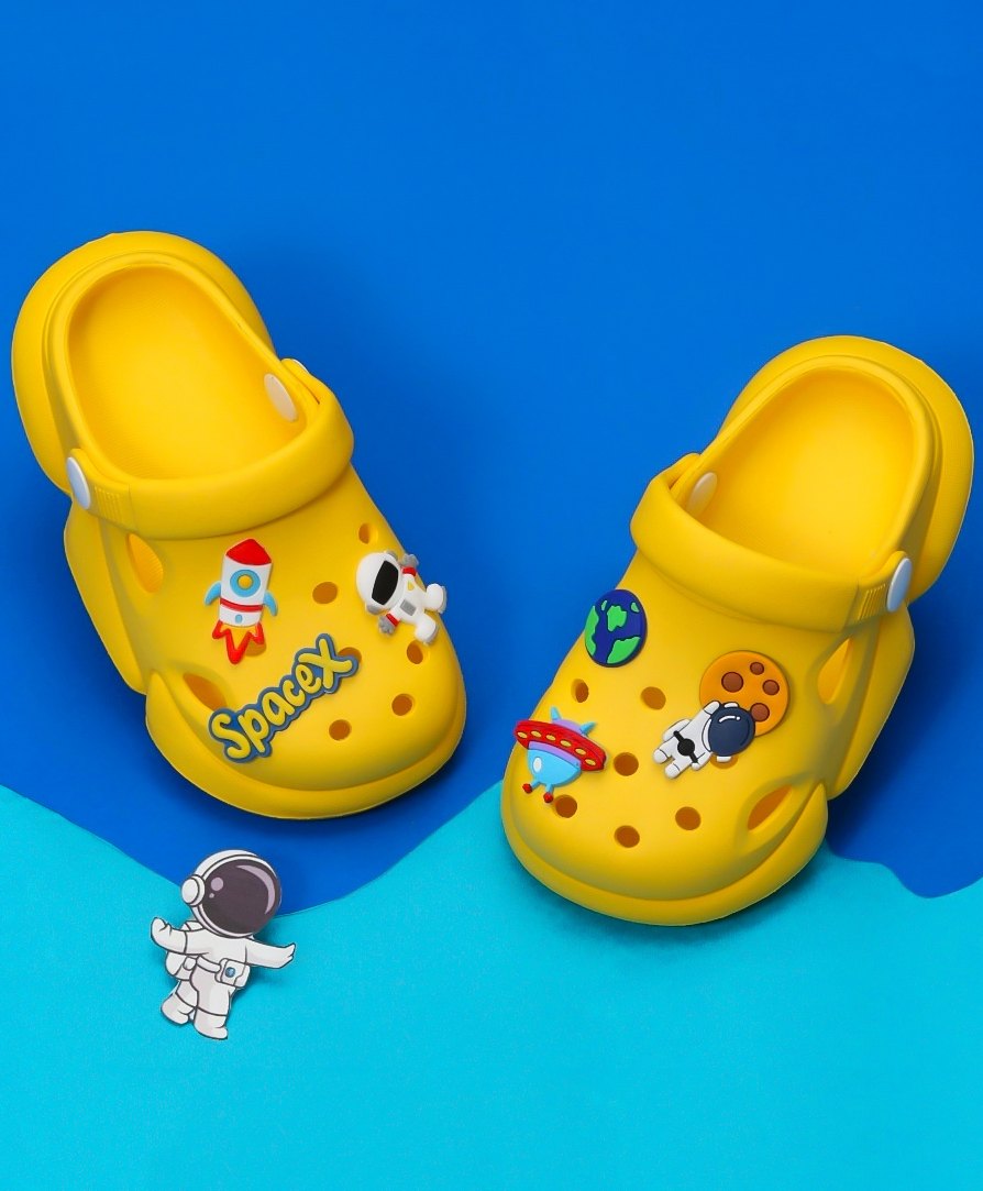 Yellow Bee Rubber Space Applique Detailed Slingback Clogs - Yellow-picture-33
