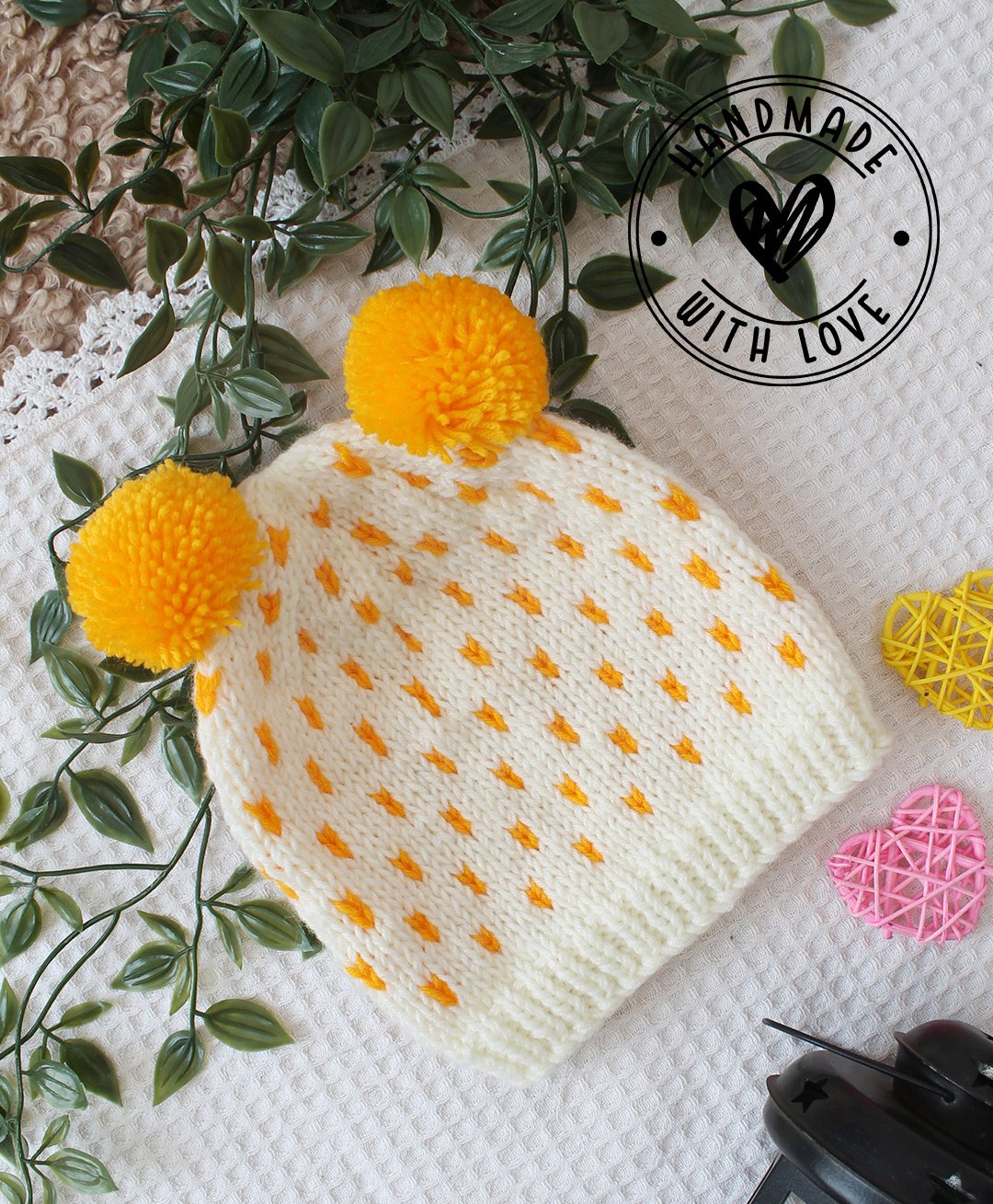 Woonie Handmade Pom Pom Detailed Cap - Off White-image-22