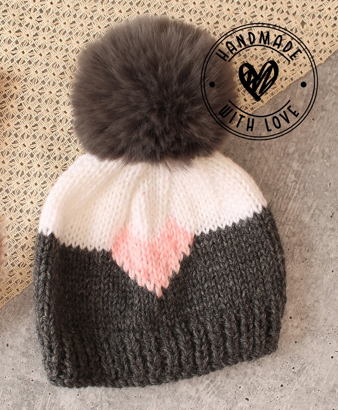 Woonie Handmade Heart With Faux Fur Pom Pom Detailed Cap - Black-picture-24