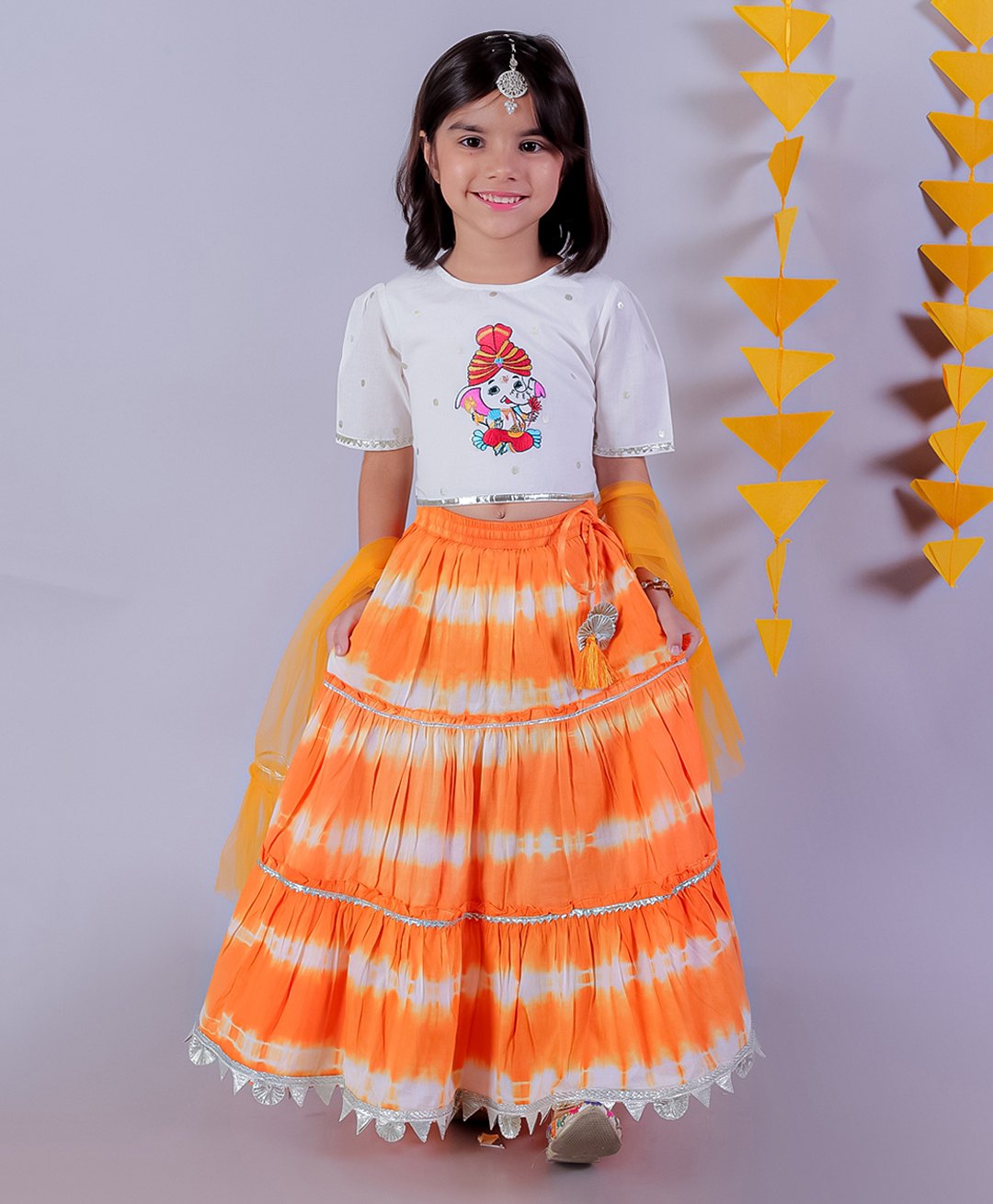 lil' drama Lil Drama Cotton Half Sleeves Tie & Dye Lehenga  Choli With Net Dupatta Sets - White And Orange-picture-17