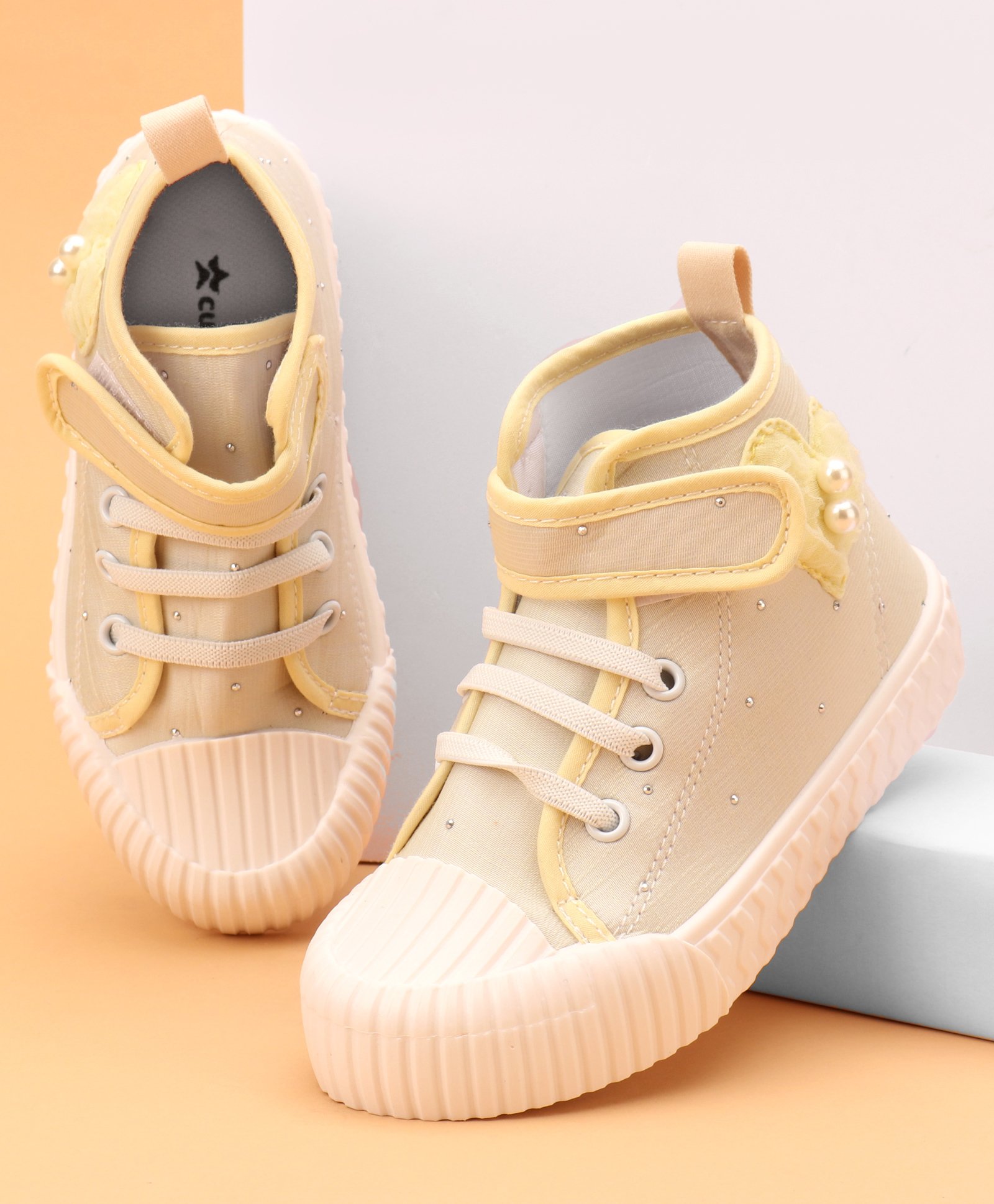 Cute Walk by Babyhug Casual Shoes with Lace up & Velcro Closure - Yellow-picture-21