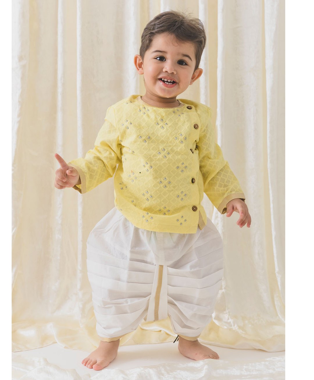 Tiber Taber Cotton Full Sleeves Checked Kurta Dhoti Set - Yellow-image-31