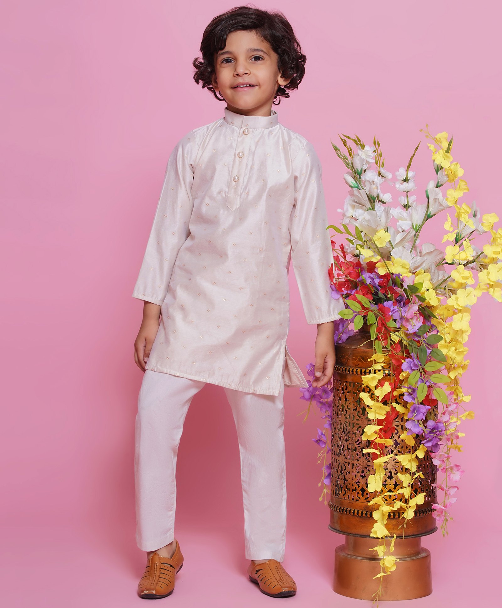 Little Bansi Cotton Silk Full Sleeves Zari Embrodiery Kurta With Pyjama - Cream-picture-28