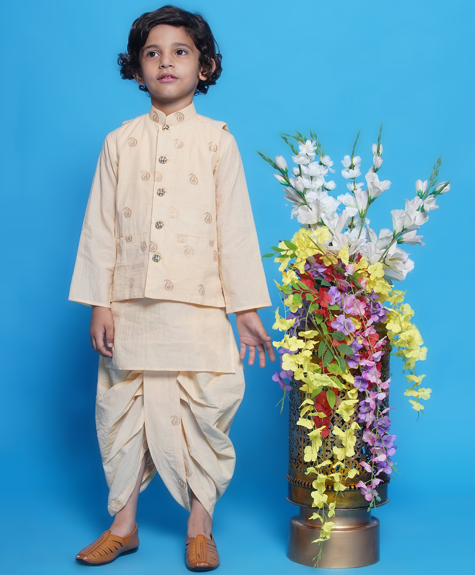 Little Bansi Cotton Full Sleeves Kurta With Paisley Foil Printed Coordinating Dhoti & Jacket Set --picture-13