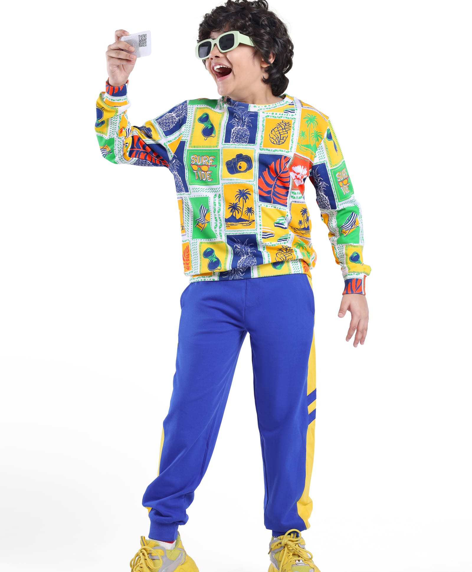 Ollington 100% Cotton Knit Full Sleeves Sweatshirt & Joggers Winter Wear Set With Tropical Beach Theme Print - Yellow & Blue-image-33