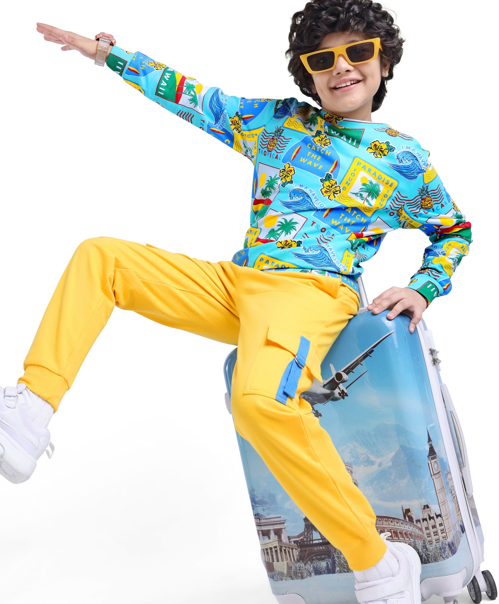 Ollington St. 100% Cotton Knit Full SleevesSweatshirt & Joggers Set with Beach Theme Print -Yellow & Blue-image-10