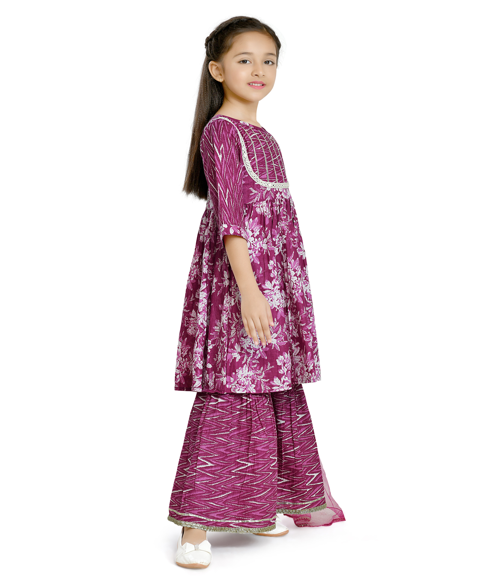 Teentaare Cotton Woven Full Sleeves Kurta Pyjama Set with Floral Printed Jacket - Blue White & Yellow-image-38