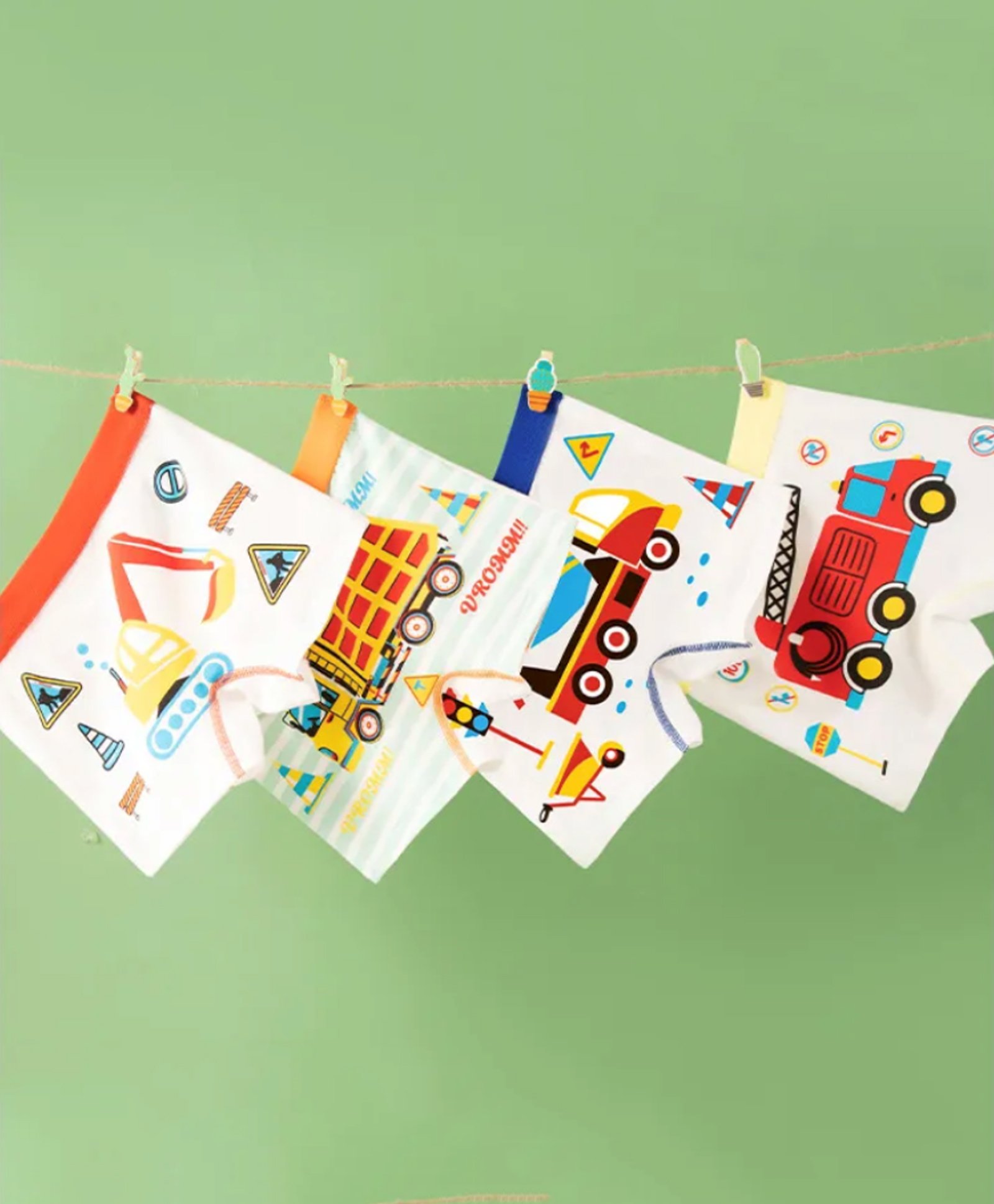 ZQBIEE Pack Of 4 Stars & Vehicles Printed Boxers - Multi Colour-image-11