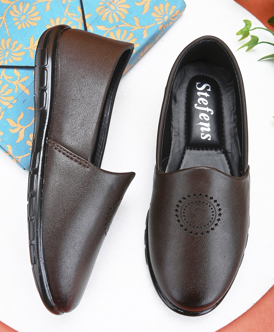Stefens Abstract Designed Slip On Shoes - Brown-picture-13