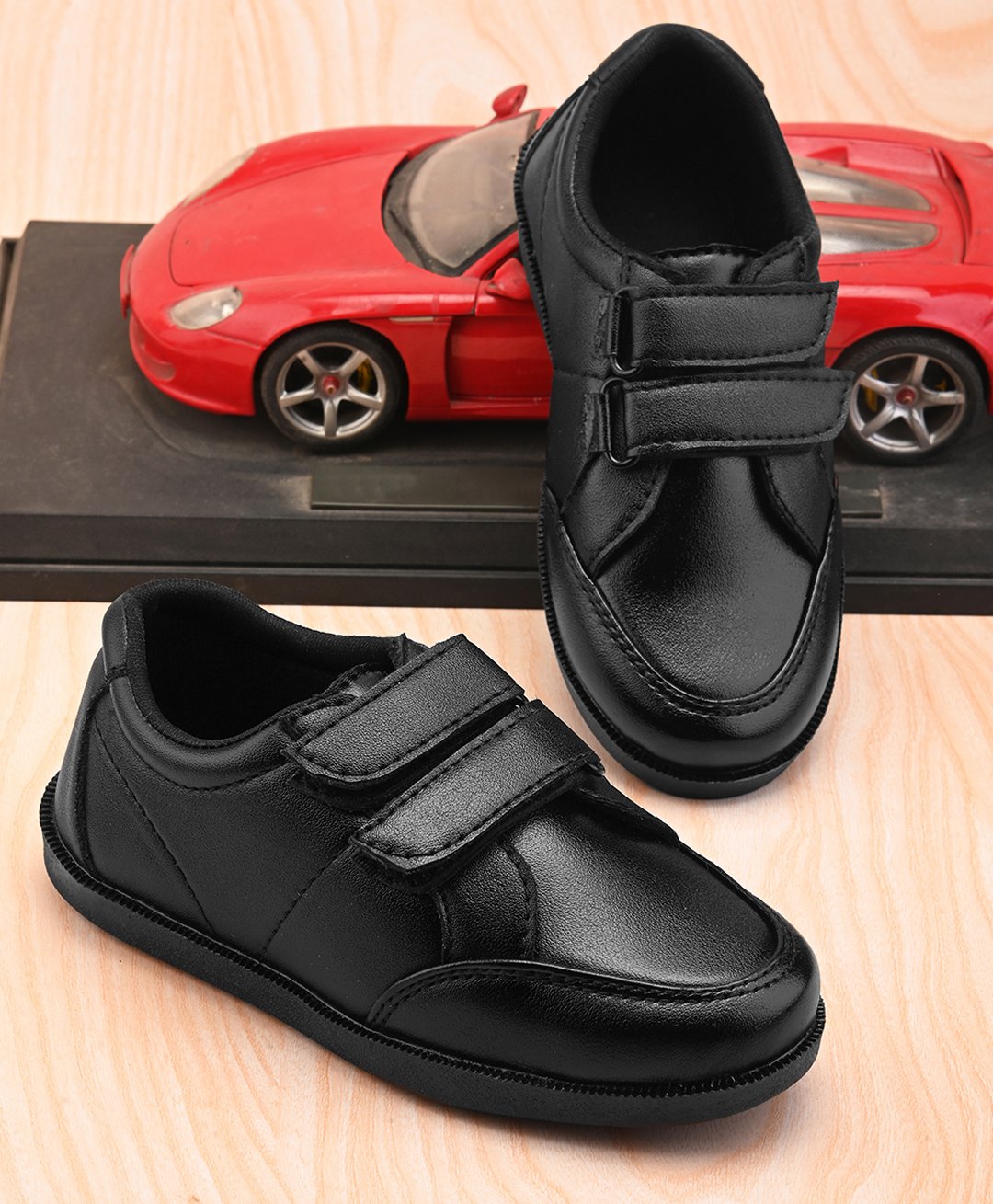 Stefens Matte  Finished School Shoes - Black