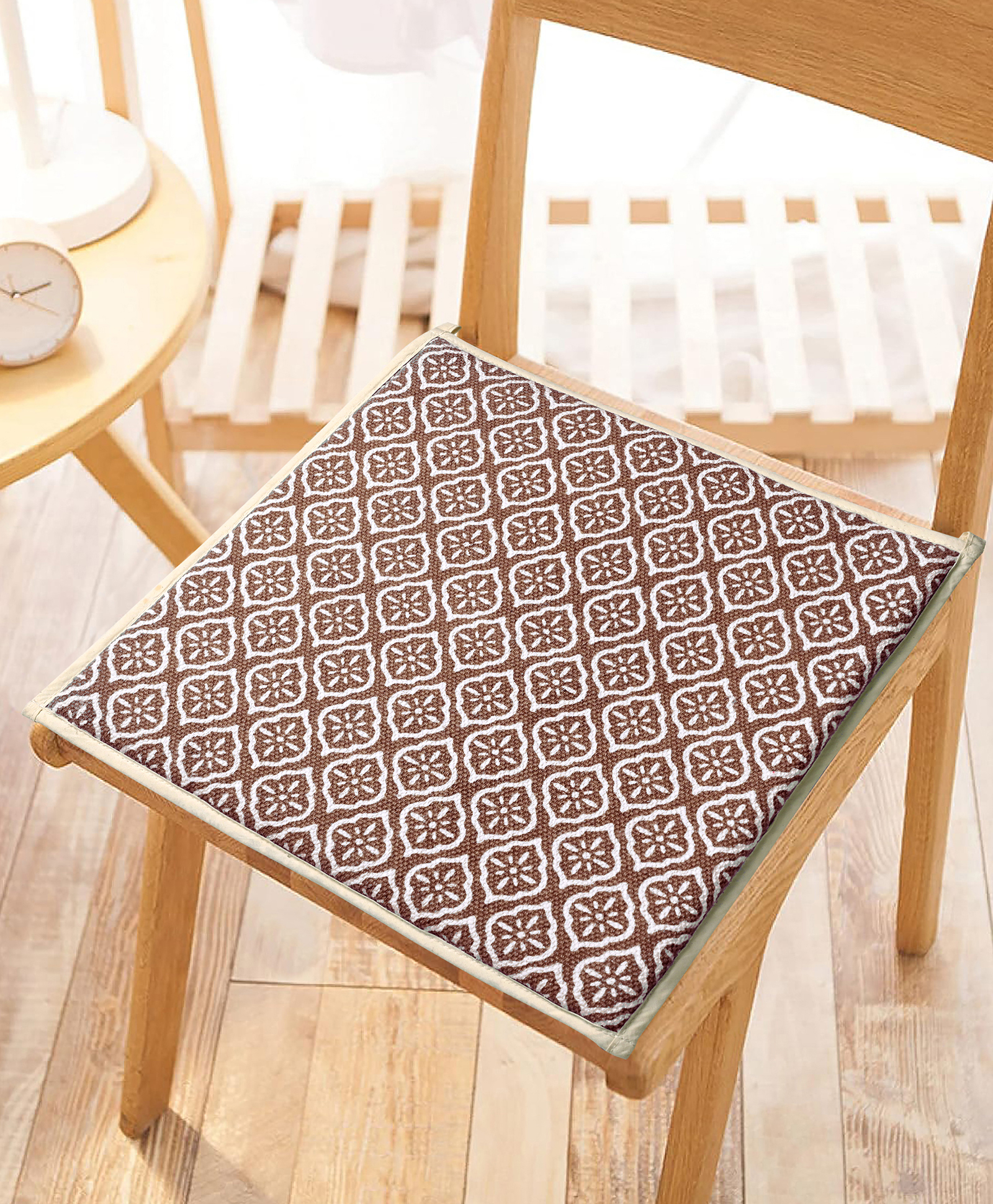 Saral Home Printed Seat Pad(Brown, 40x40 cm)-picture-25