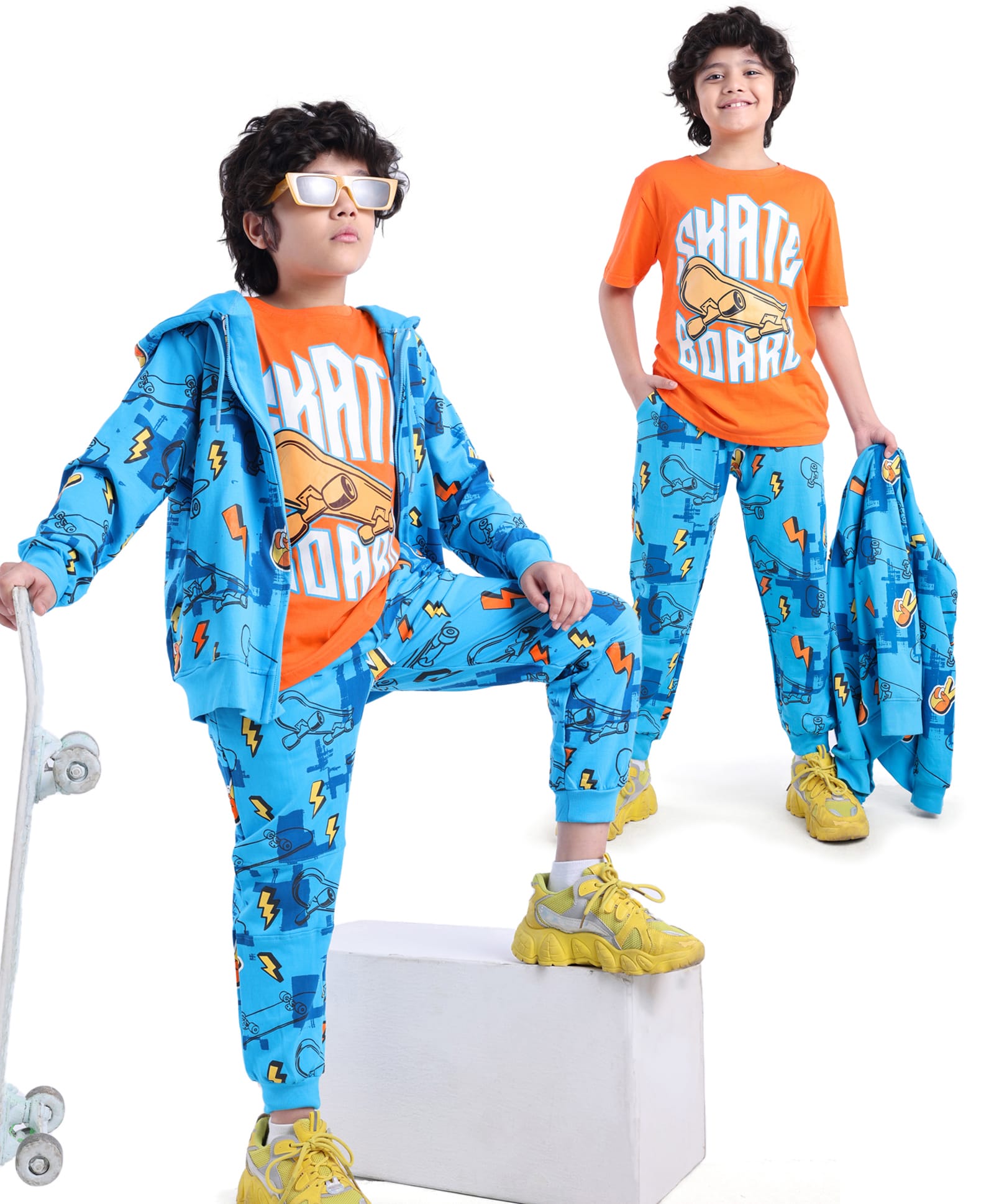 Ollington St. Cotton Knit Full Sleeves Front Open Skateboard & Text Printed Sweatjacket & Joggers Set with T-Shirt - Blue-picture-17