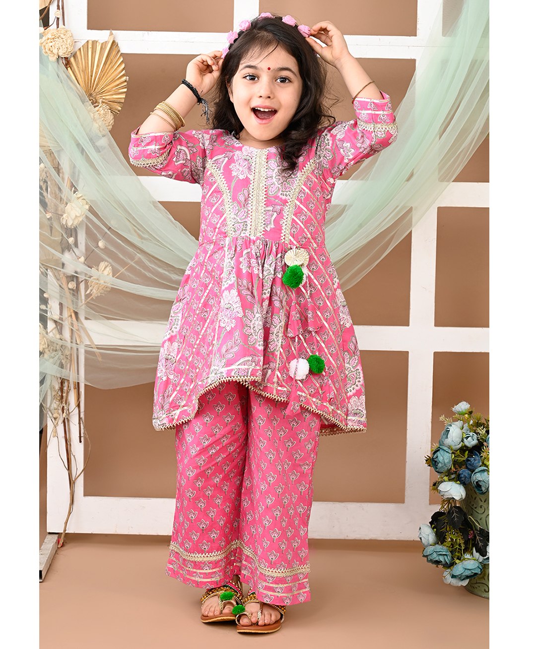 LIL PITAARA Pure Cotton Three Fourth Sleeves Floral Printed Gota Lace & Pompom Latkan Embellished Kurta & Coordinating Palazzo Set - Pink-picture-31