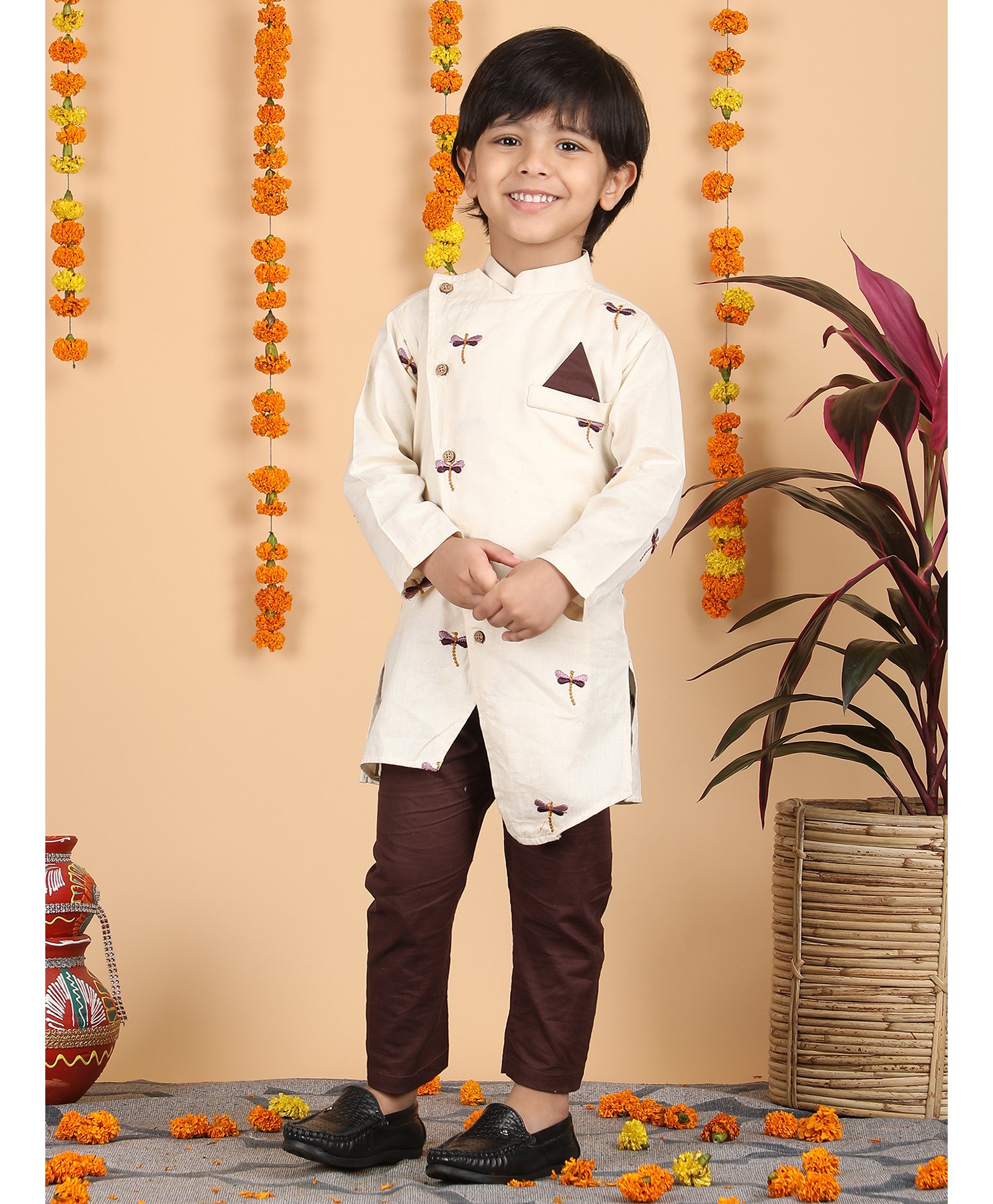 Polka Tots Cotton Full Sleeves Dragonfly Embroidered Kurta Pyjama Set - Cream-image-45